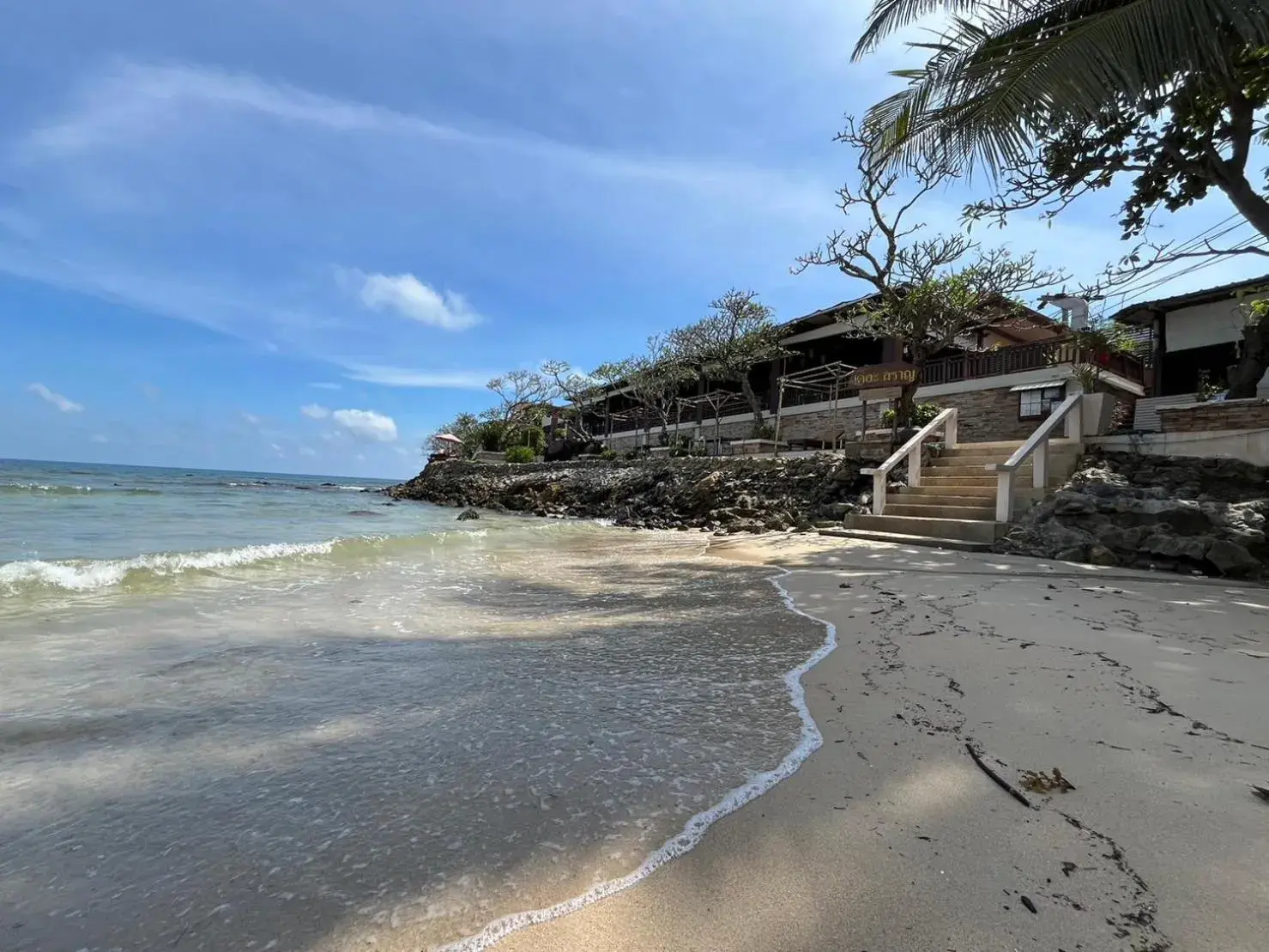 Property building in The Sarann, Koh Samui - Suites & Villas Property building in The Sarann, Koh Samui - Suites & Villas