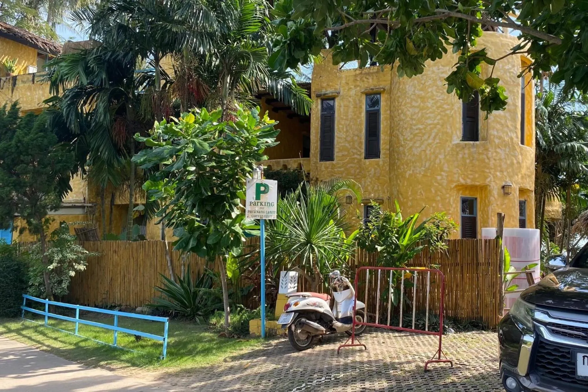 Parking in Vacation Village Phra Nang Lanta - SHA Extra Plus