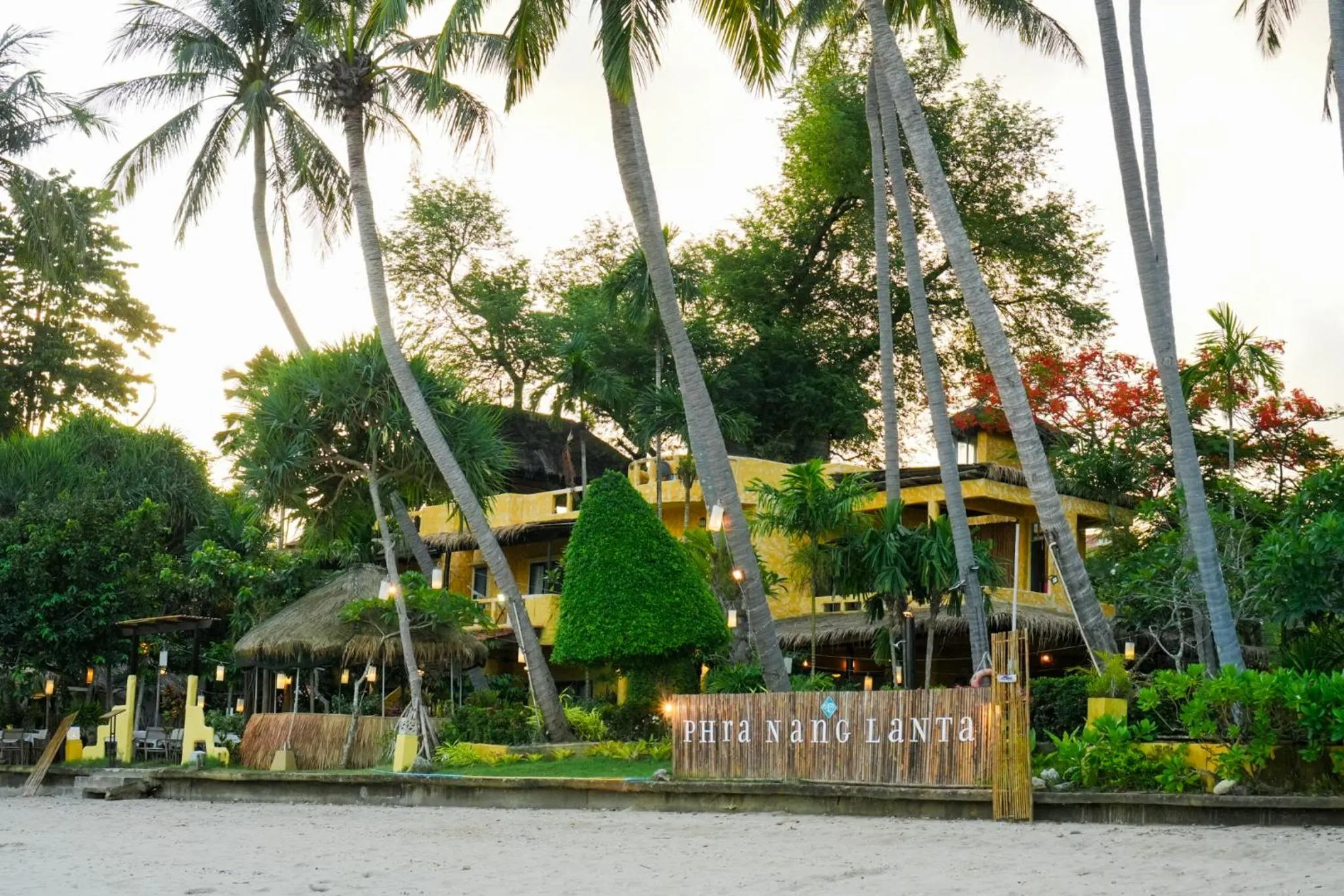 Property building in Vacation Village Phra Nang Lanta - SHA Extra Plus