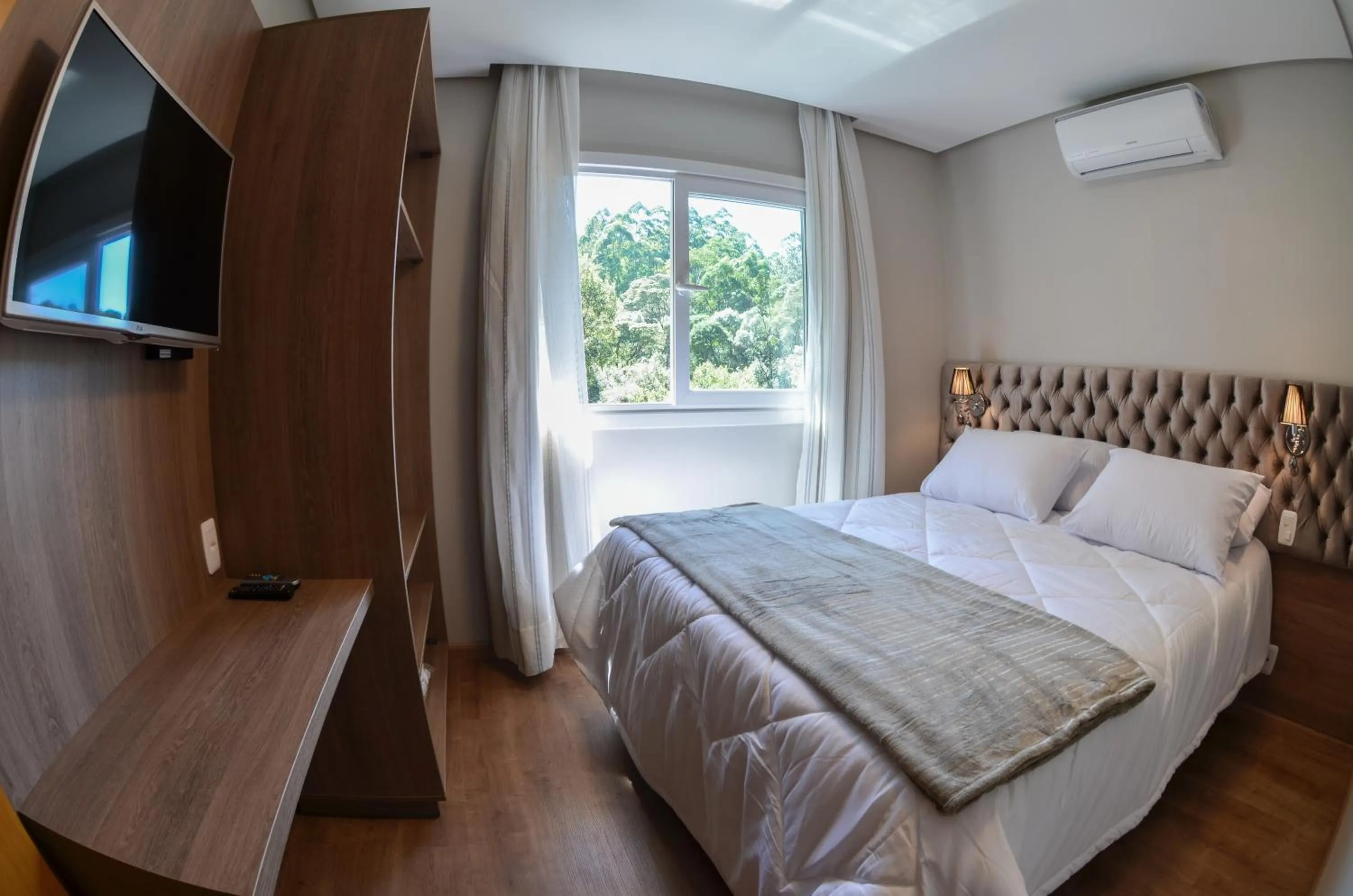 Bedroom, Bed in Viena Flats