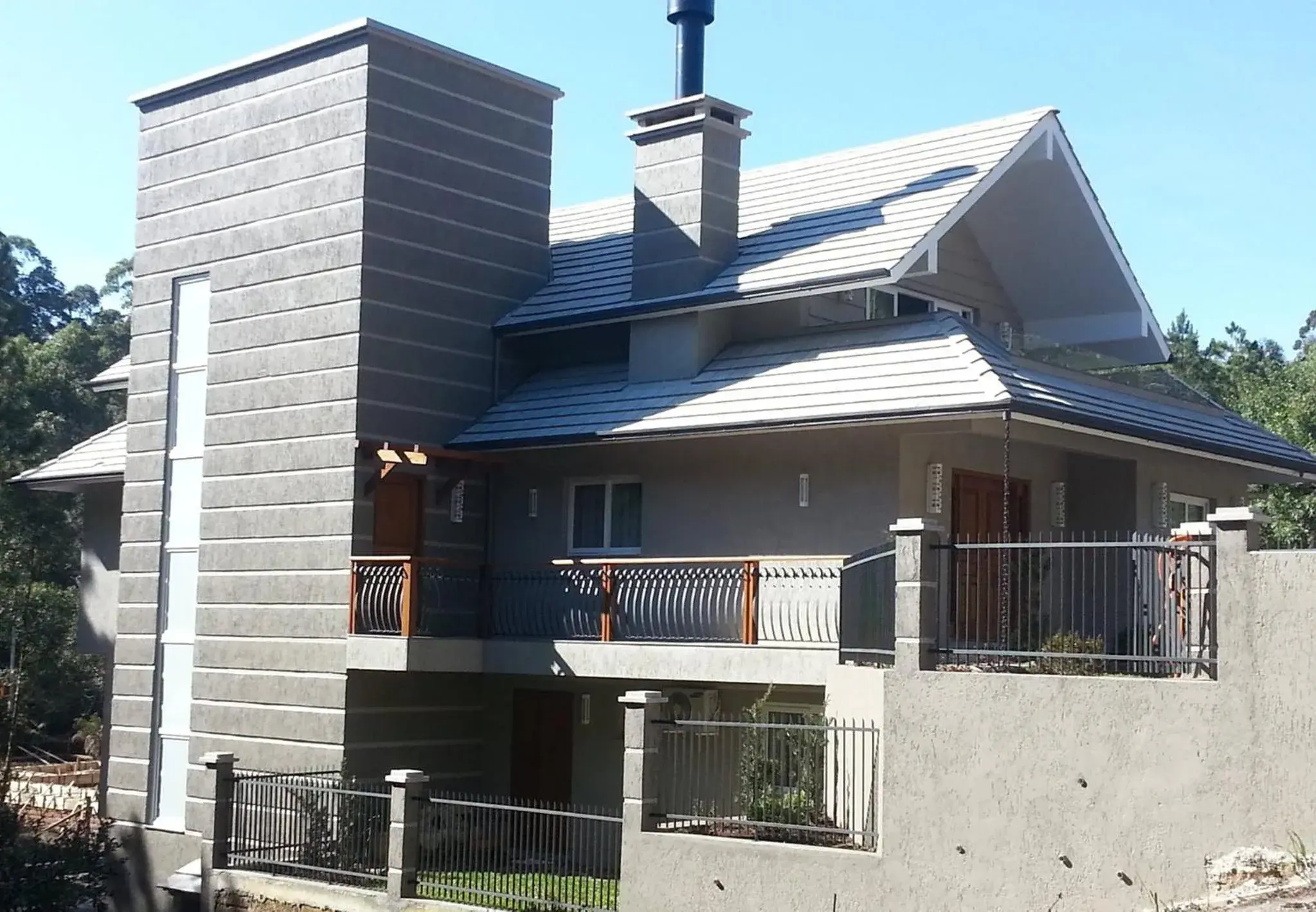 Facade/entrance in Viena Flats Facade/entrance in Viena Flats