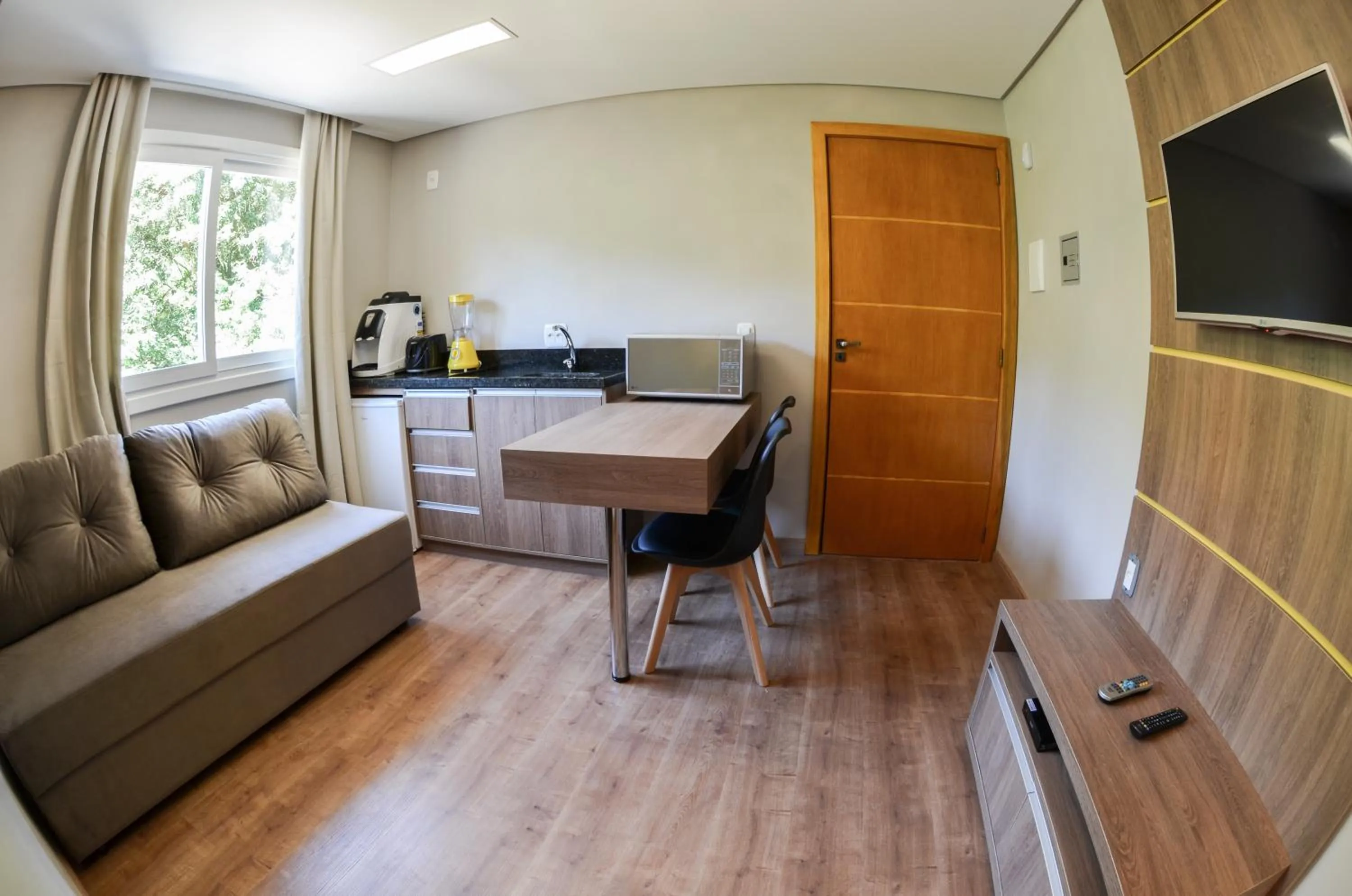 Kitchen or kitchenette in Viena Flats