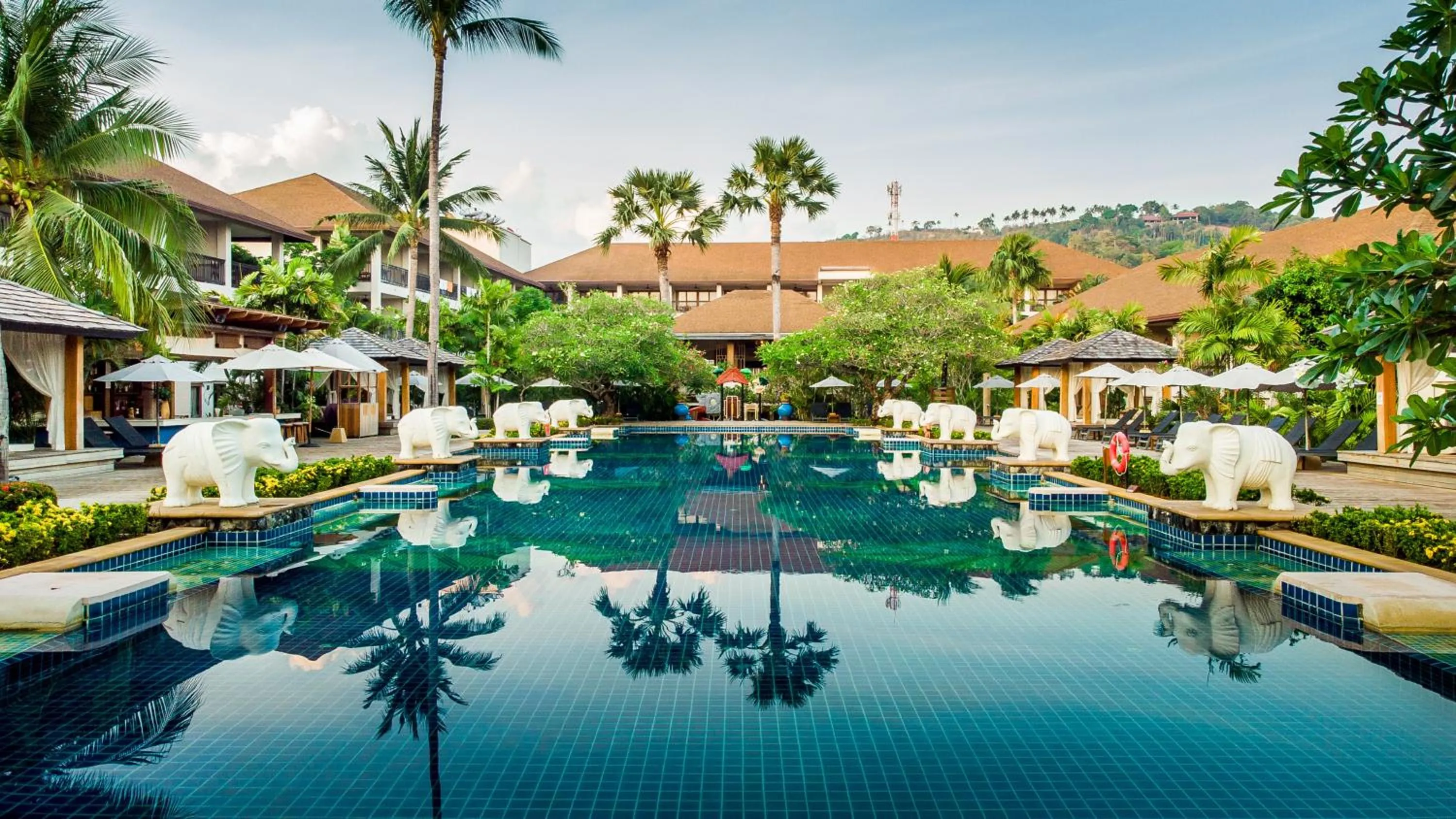 Swimming pool in Bandara Spa Resort & Pool Villas, Samui