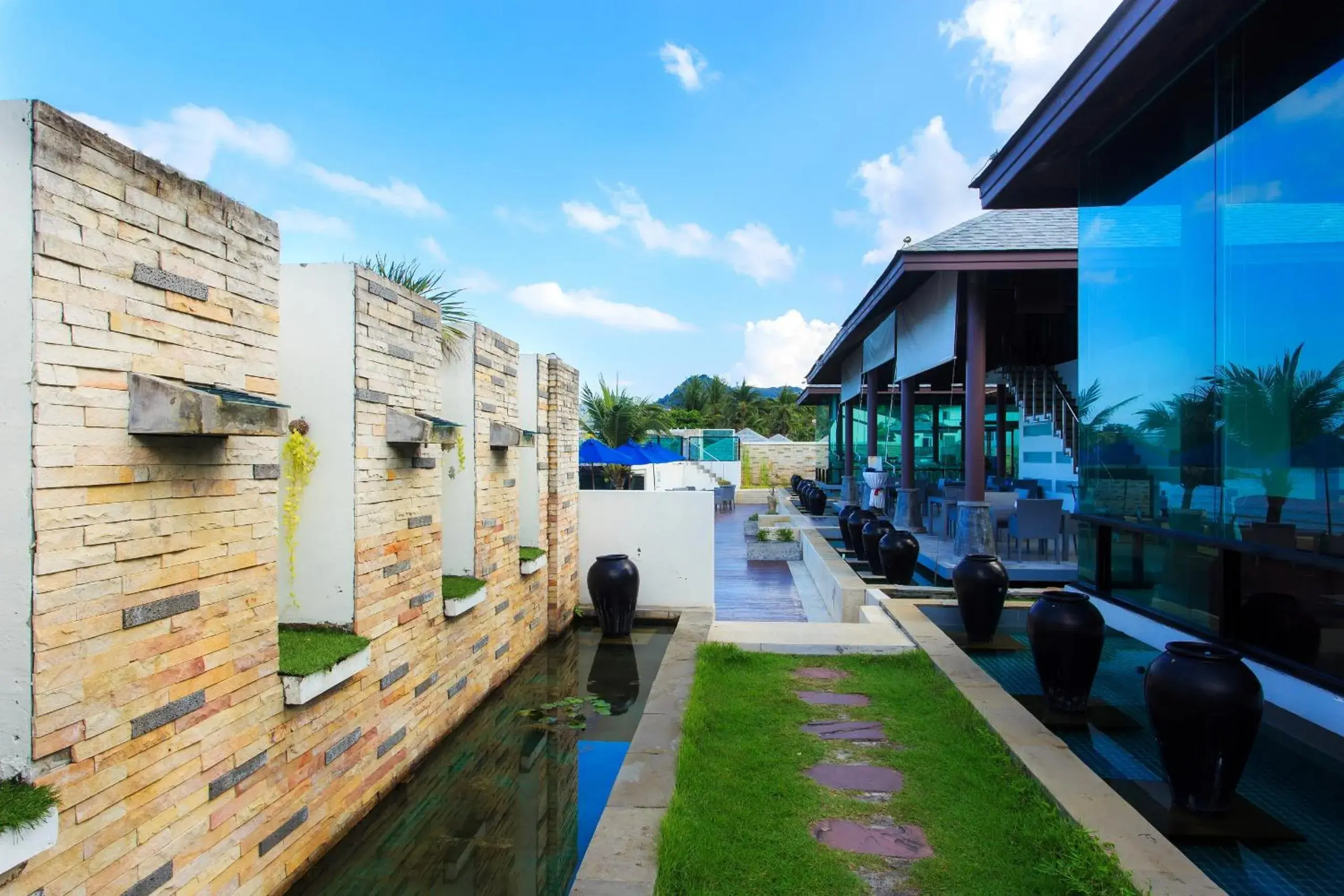 Restaurant/places to eat in Samui Resotel Beach Resort Restaurant/places to eat in Samui Resotel Beach Resort