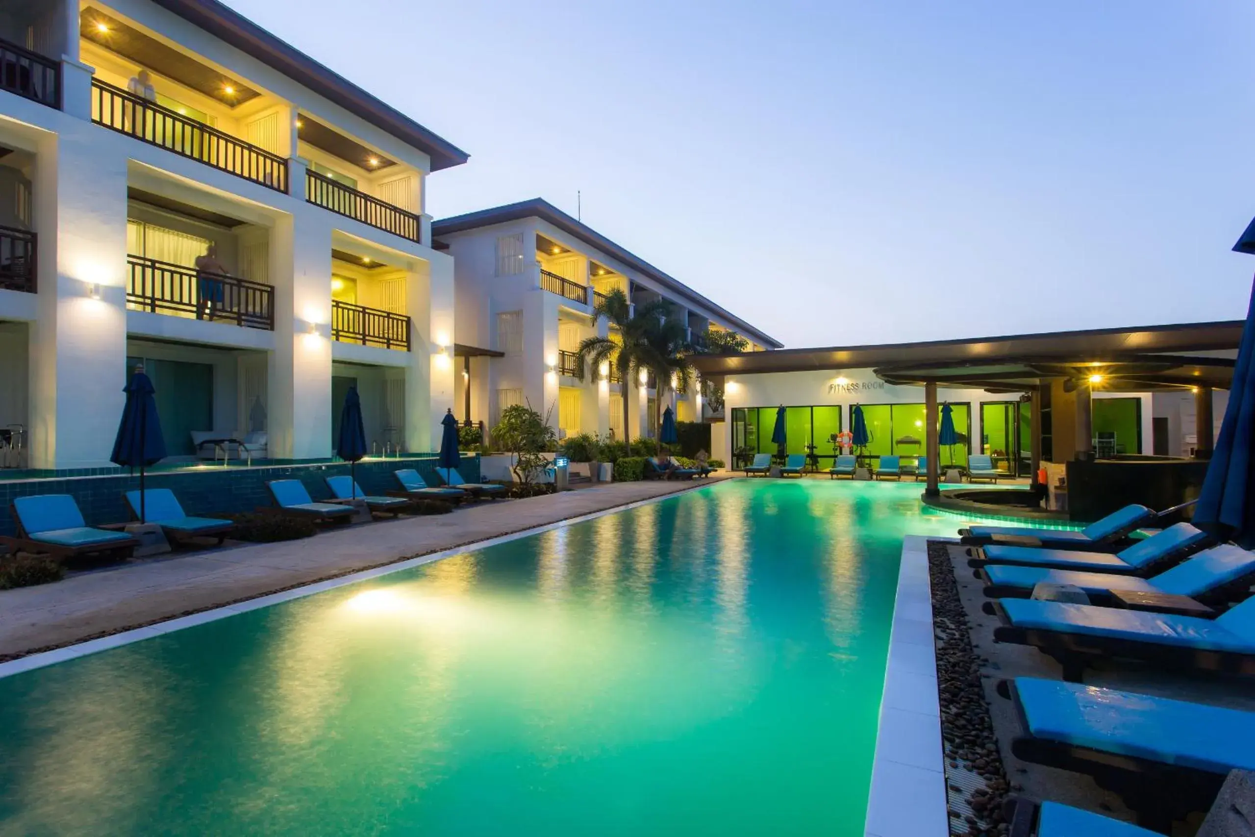 Swimming pool in Samui Resotel Beach Resort Swimming pool in Samui Resotel Beach Resort