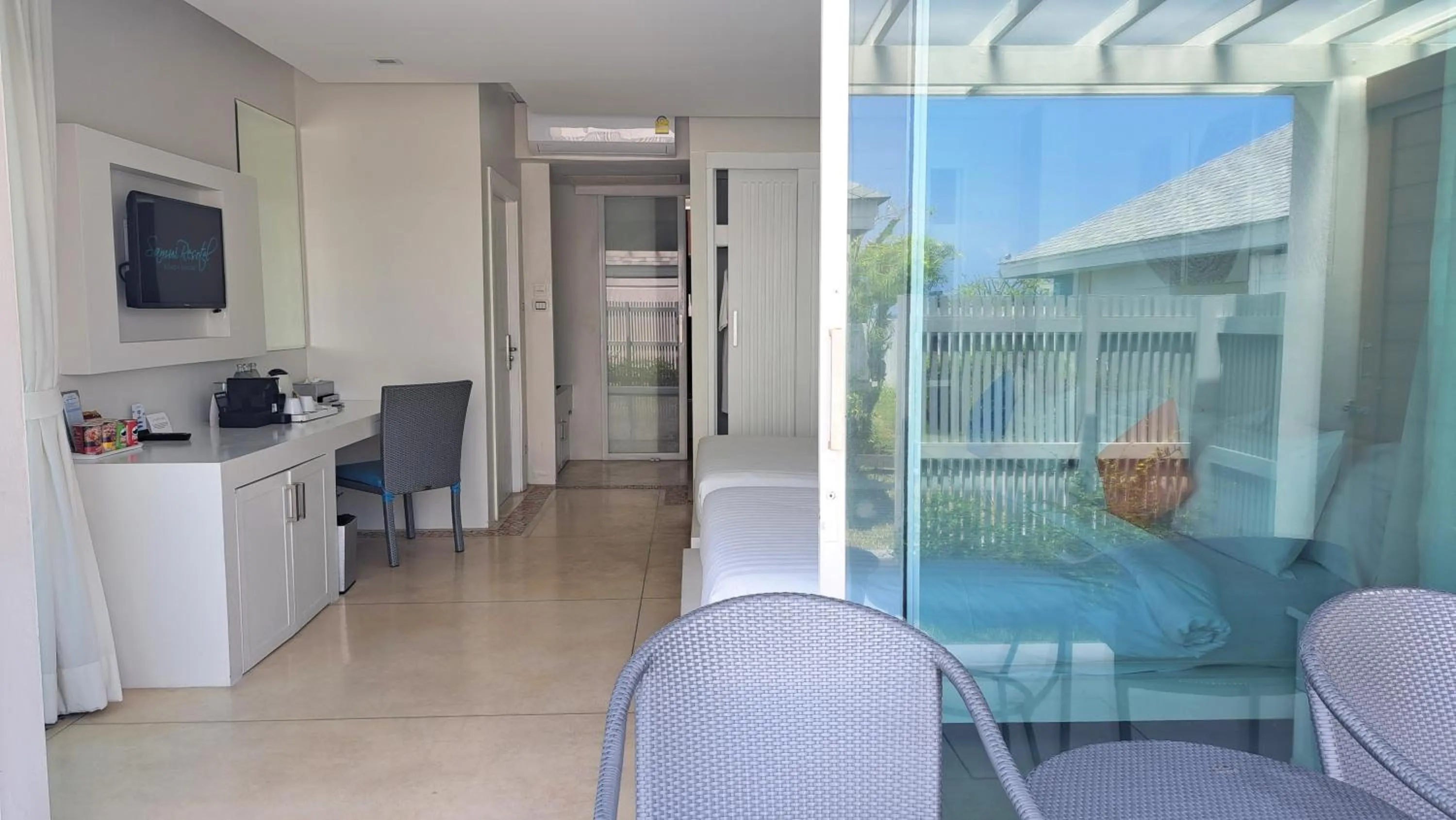 Bedroom in Samui Resotel Beach Resort