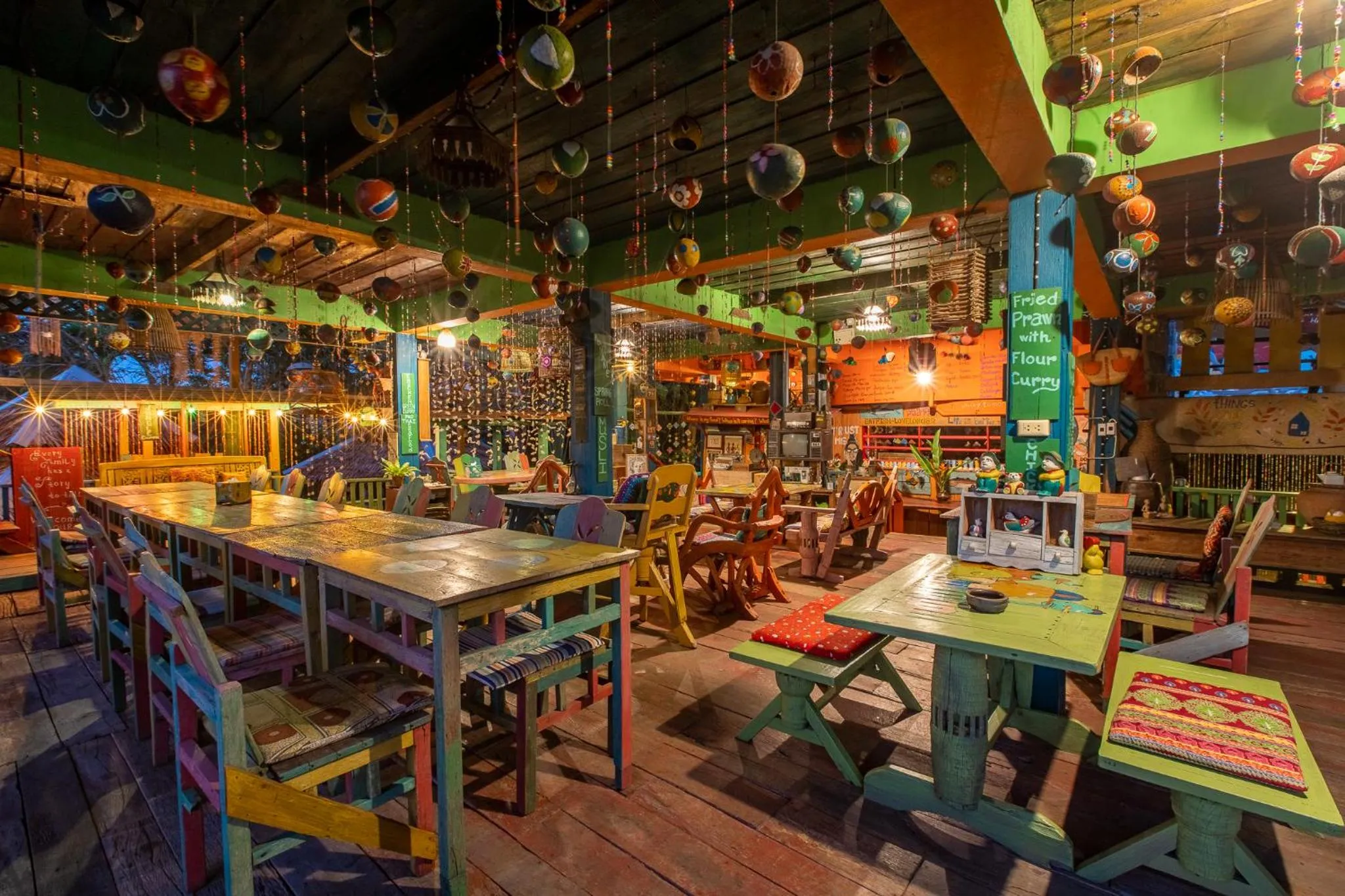 Restaurant/places to eat in Varinda Resort