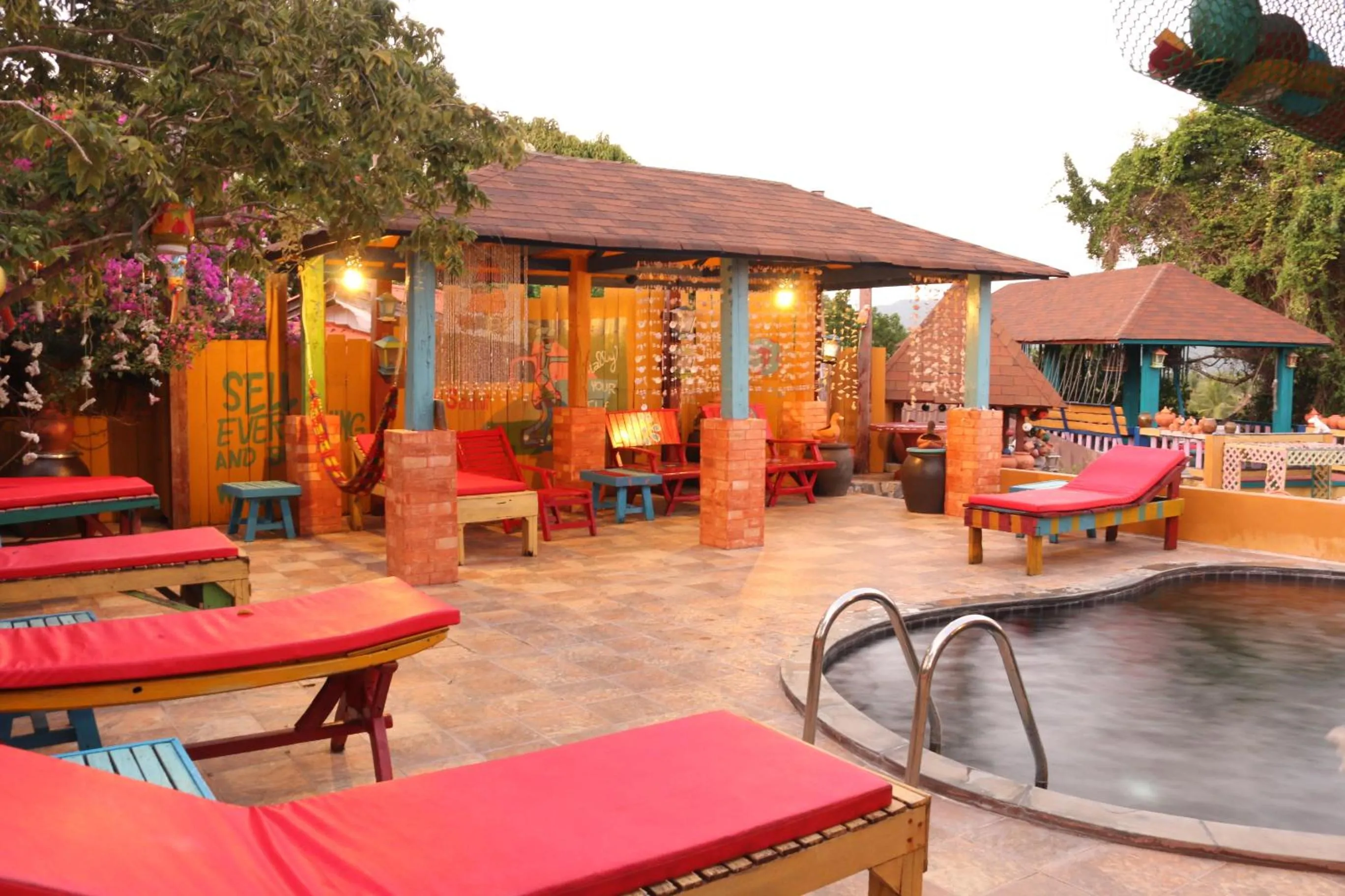 Swimming pool in Varinda Resort