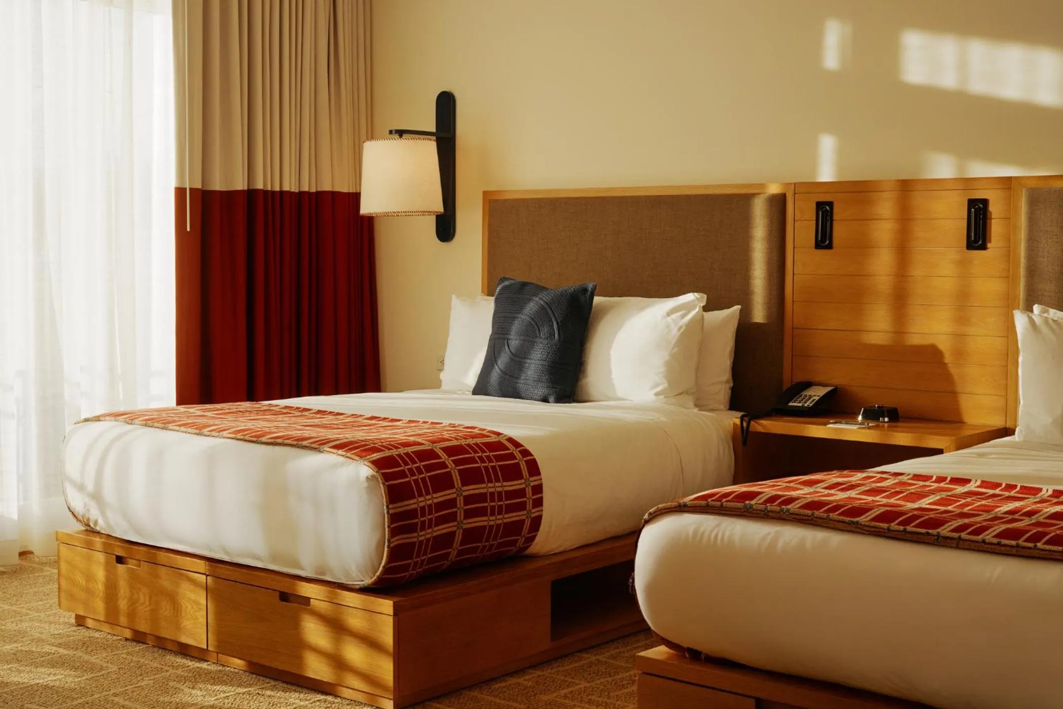 Bed in Limelight Hotel Ketchum