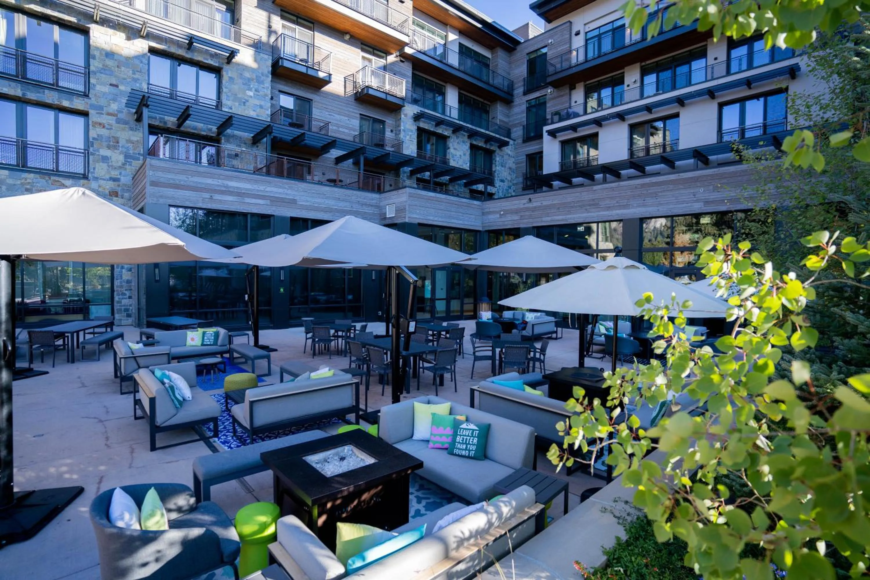 Patio in Limelight Hotel Ketchum