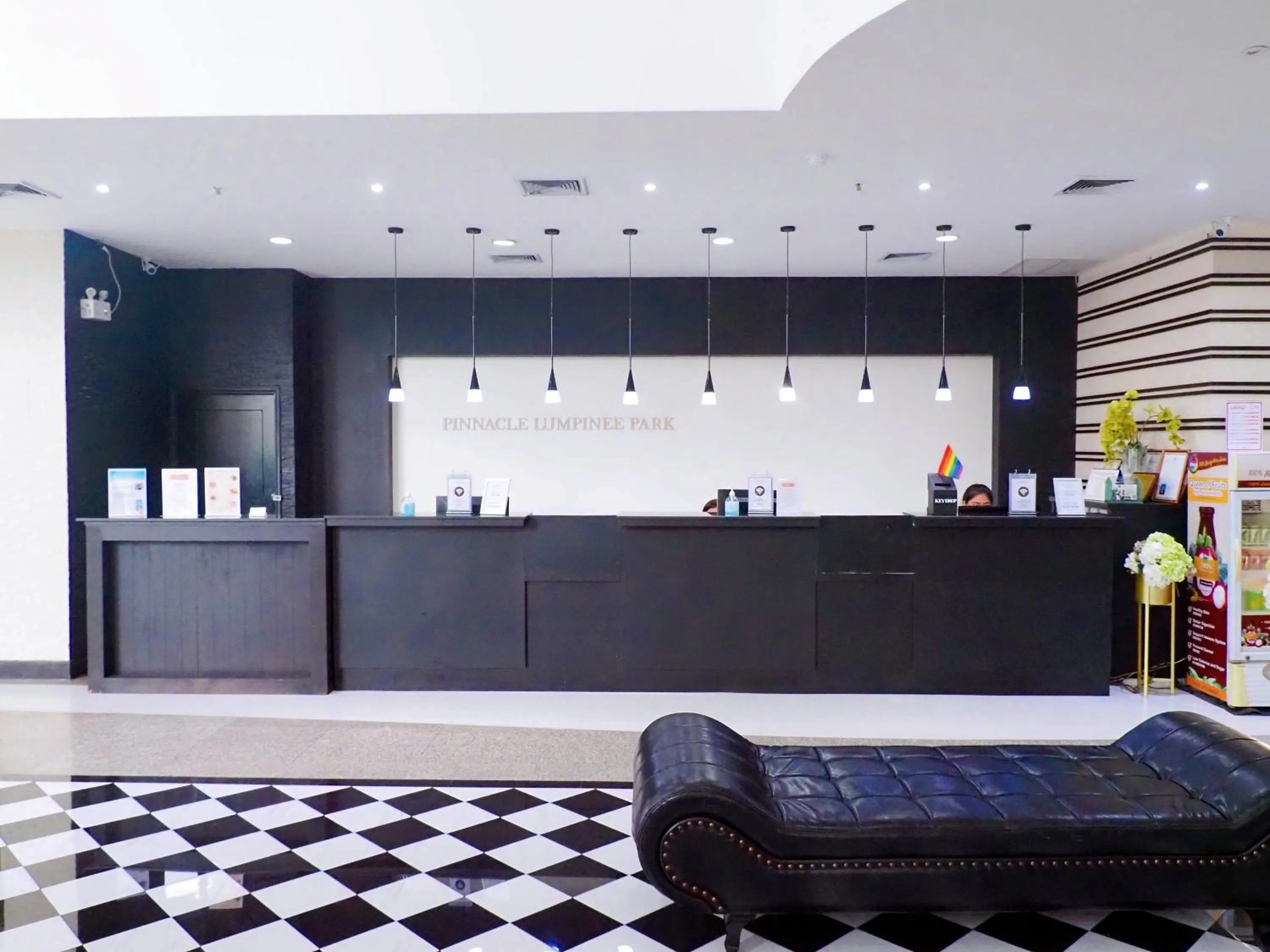 Lobby or reception in Pinnacle Lumpinee Park Hotel