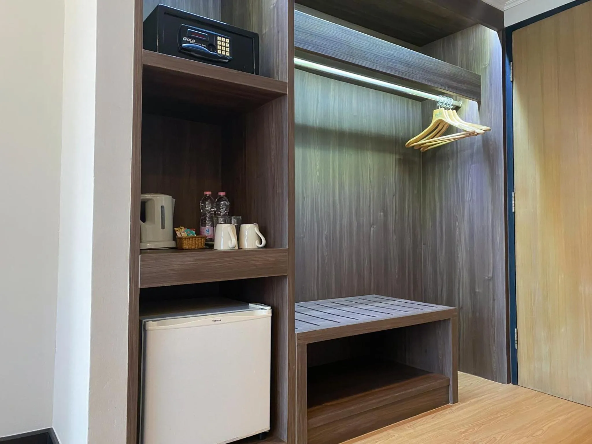 Living room in Pinnacle Lumpinee Park Hotel