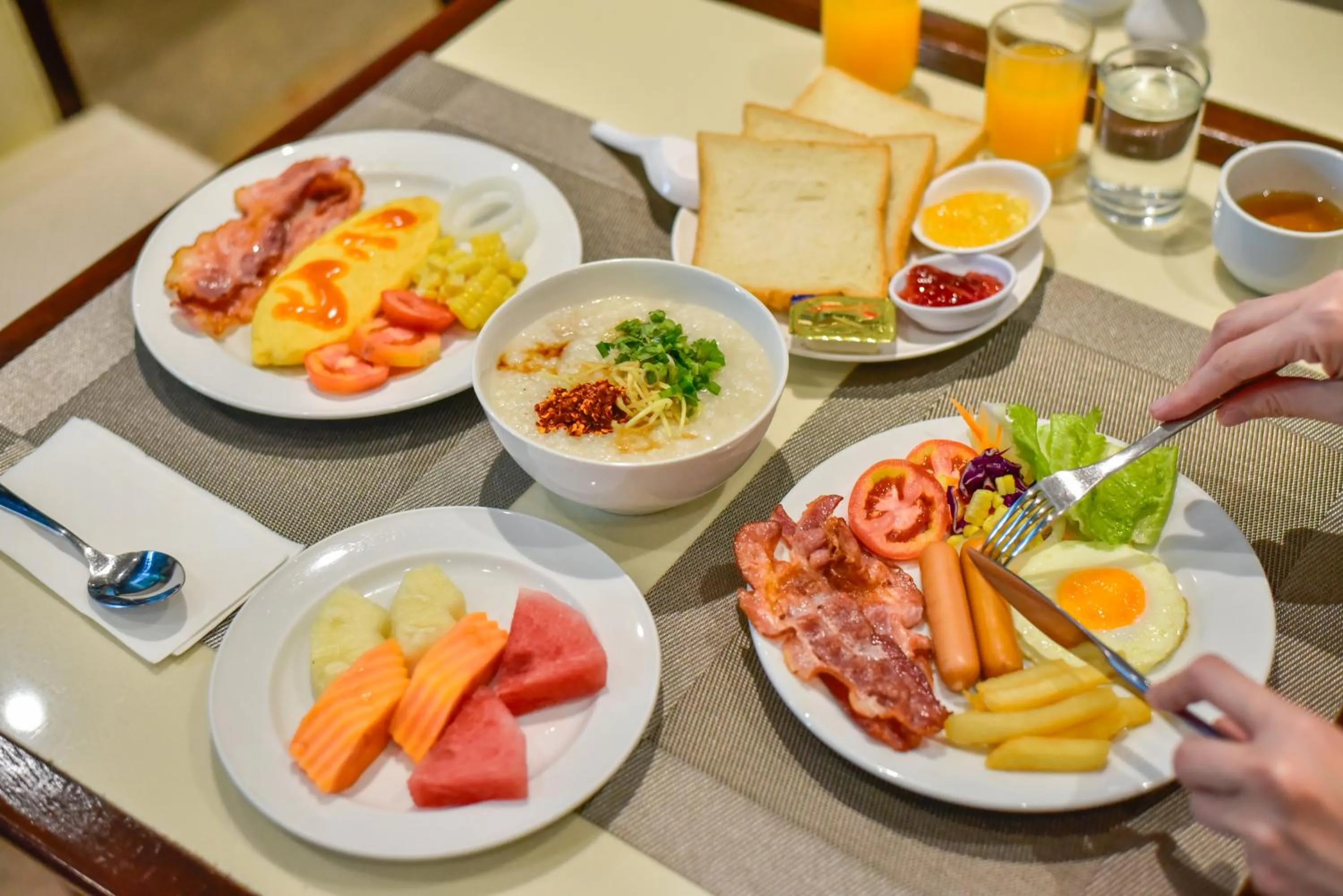 Breakfast in Pinnacle Lumpinee Park Hotel