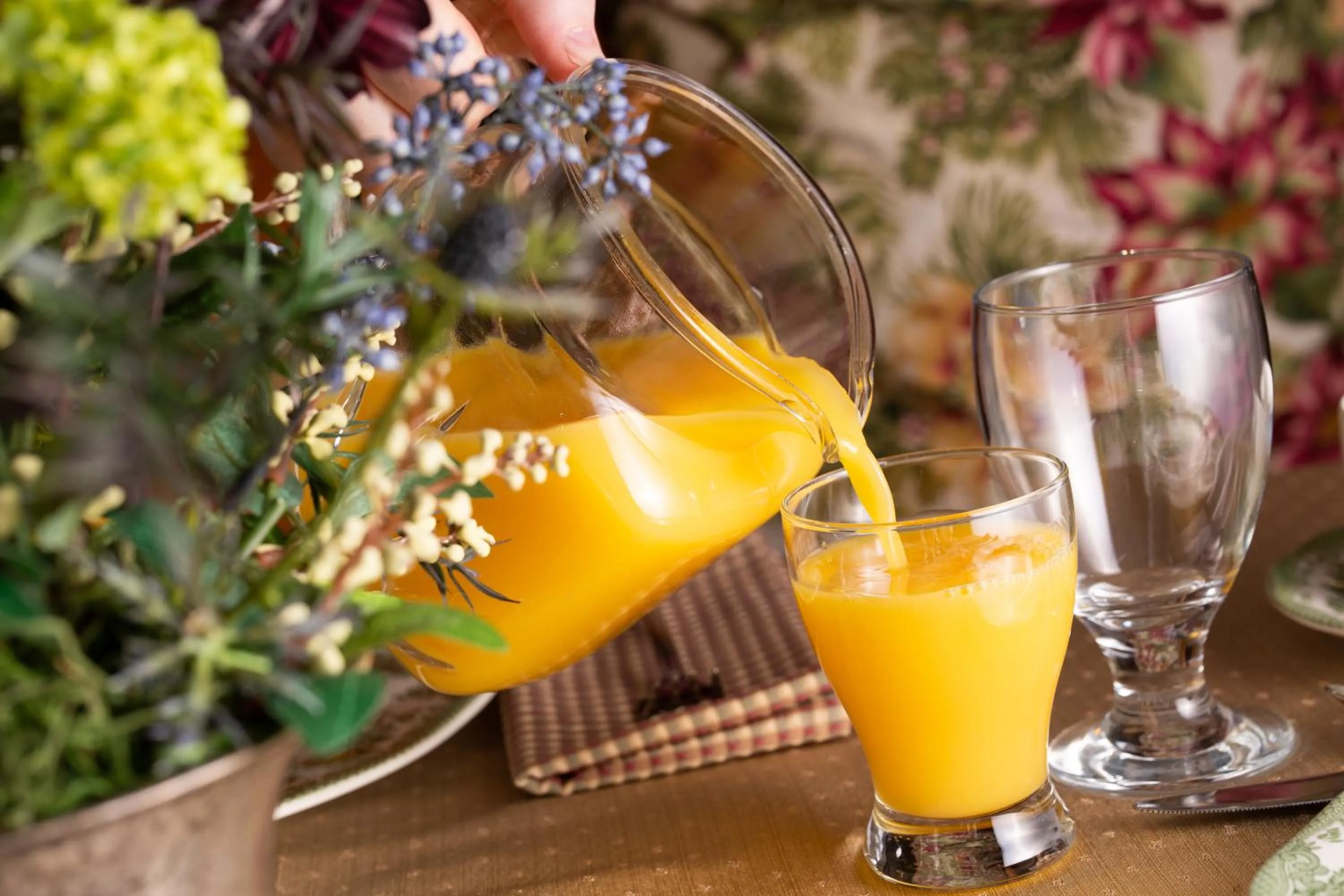 Breakfast in The Oakwood Inn Okoboji