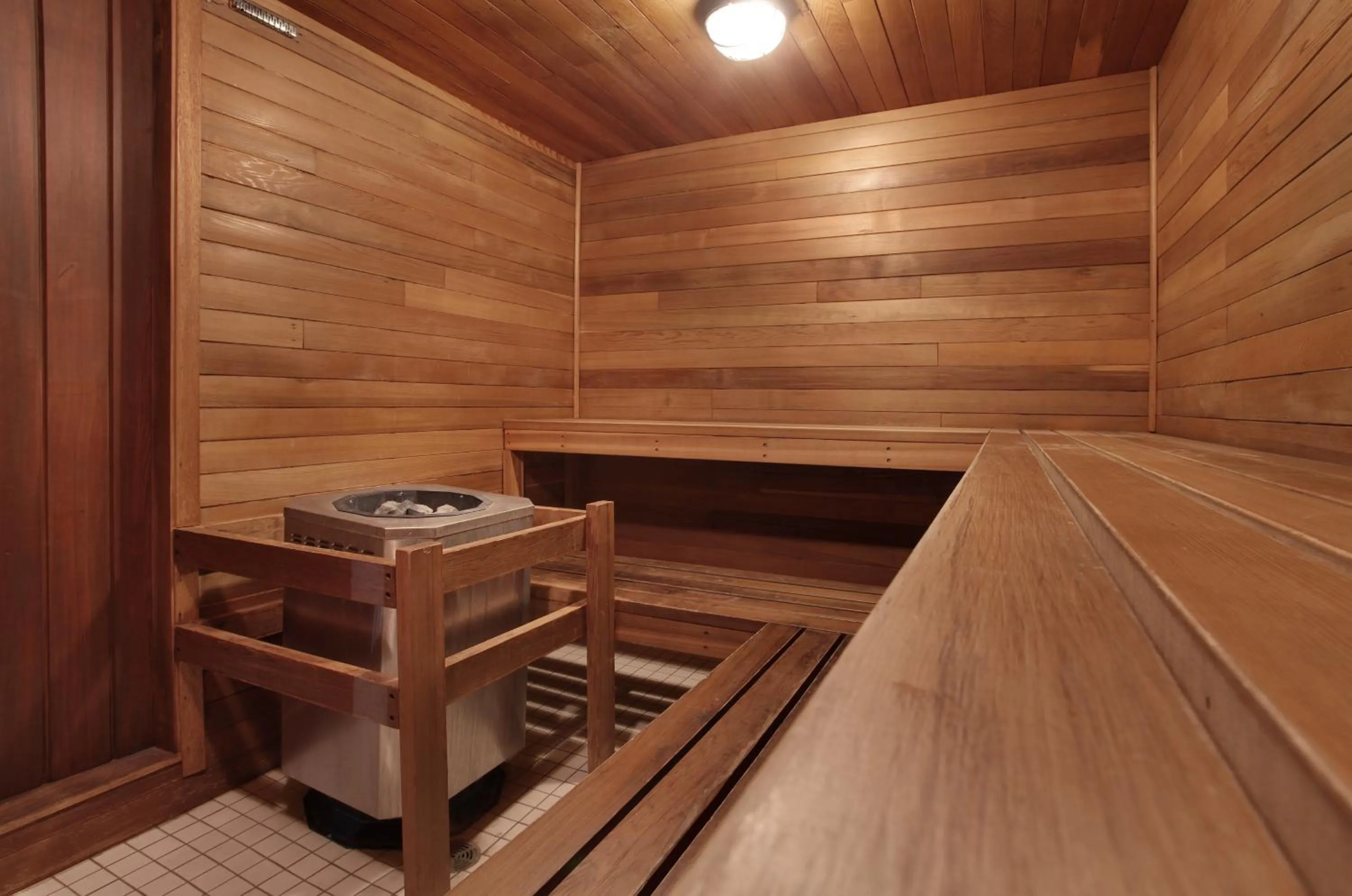 Sauna in Guest House Inn & Suites