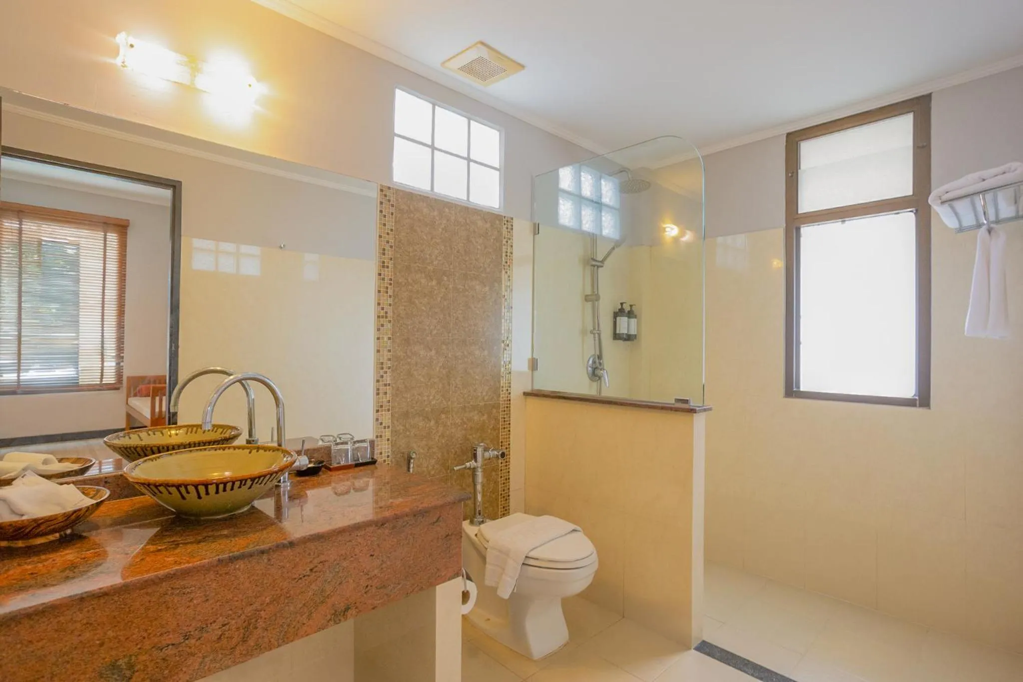 Bathroom in Pinnacle Grand Jomtien Resort and Beach Club