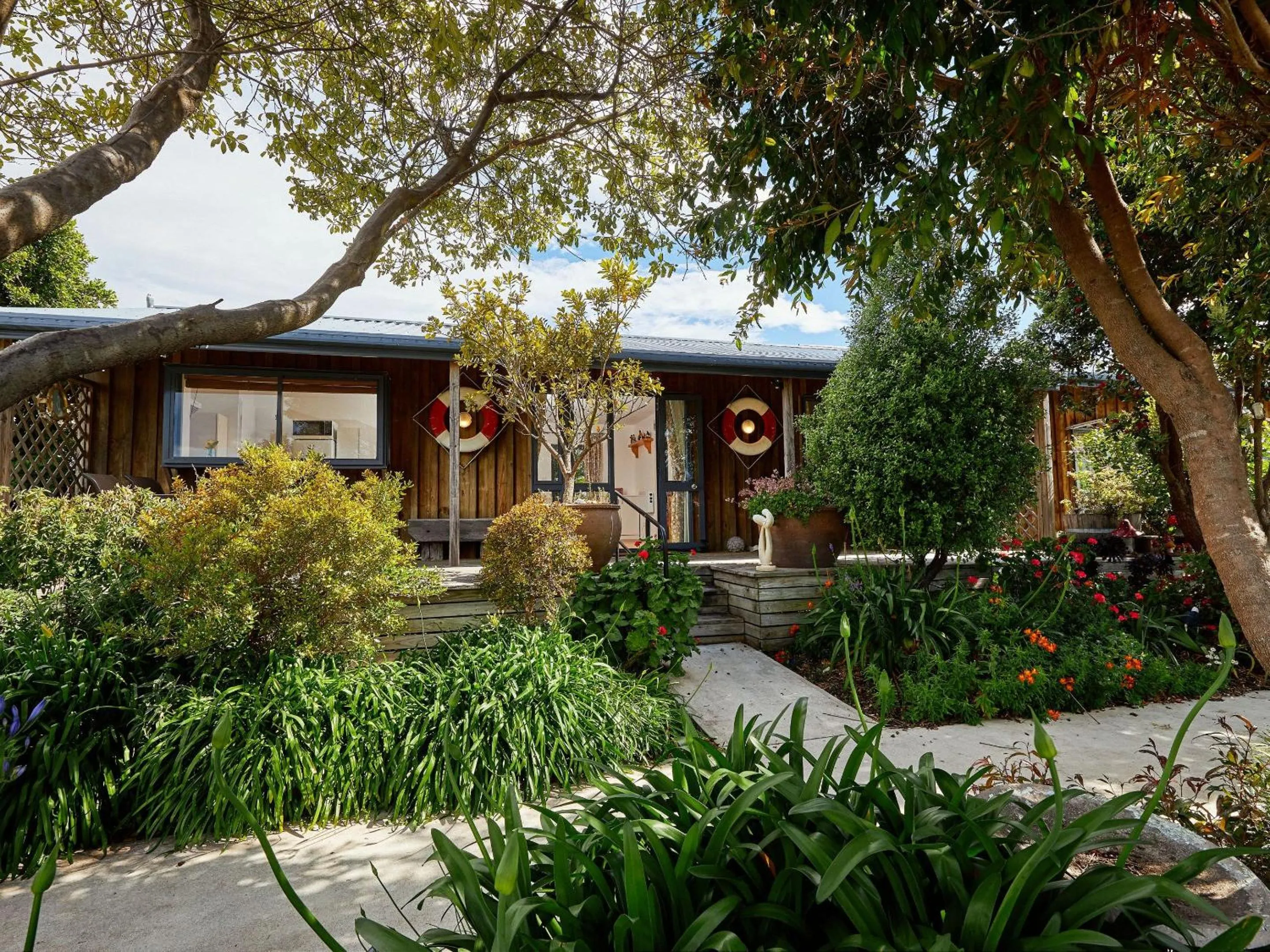 Property building in Barnacle Bills