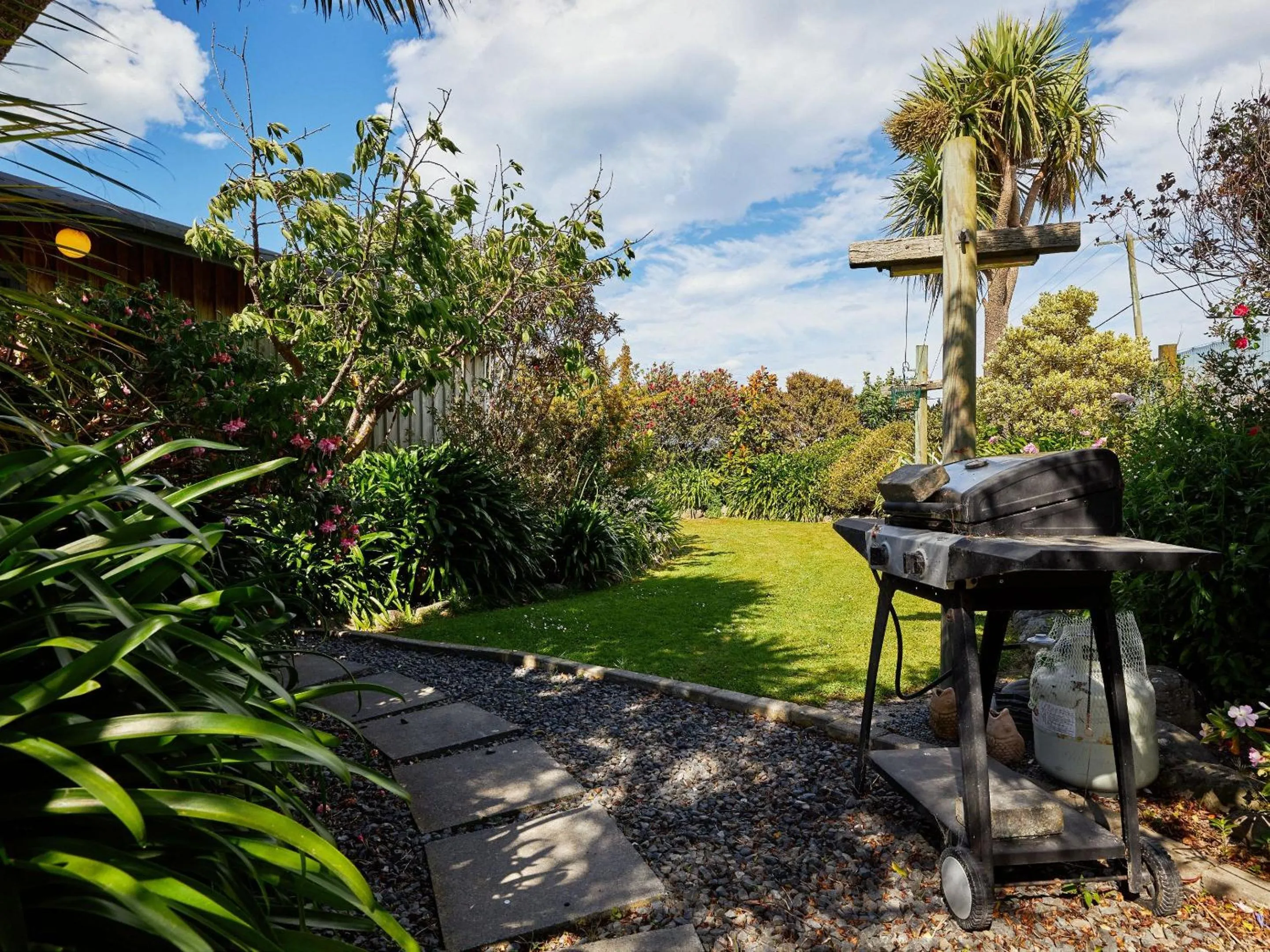 Garden in Barnacle Bills