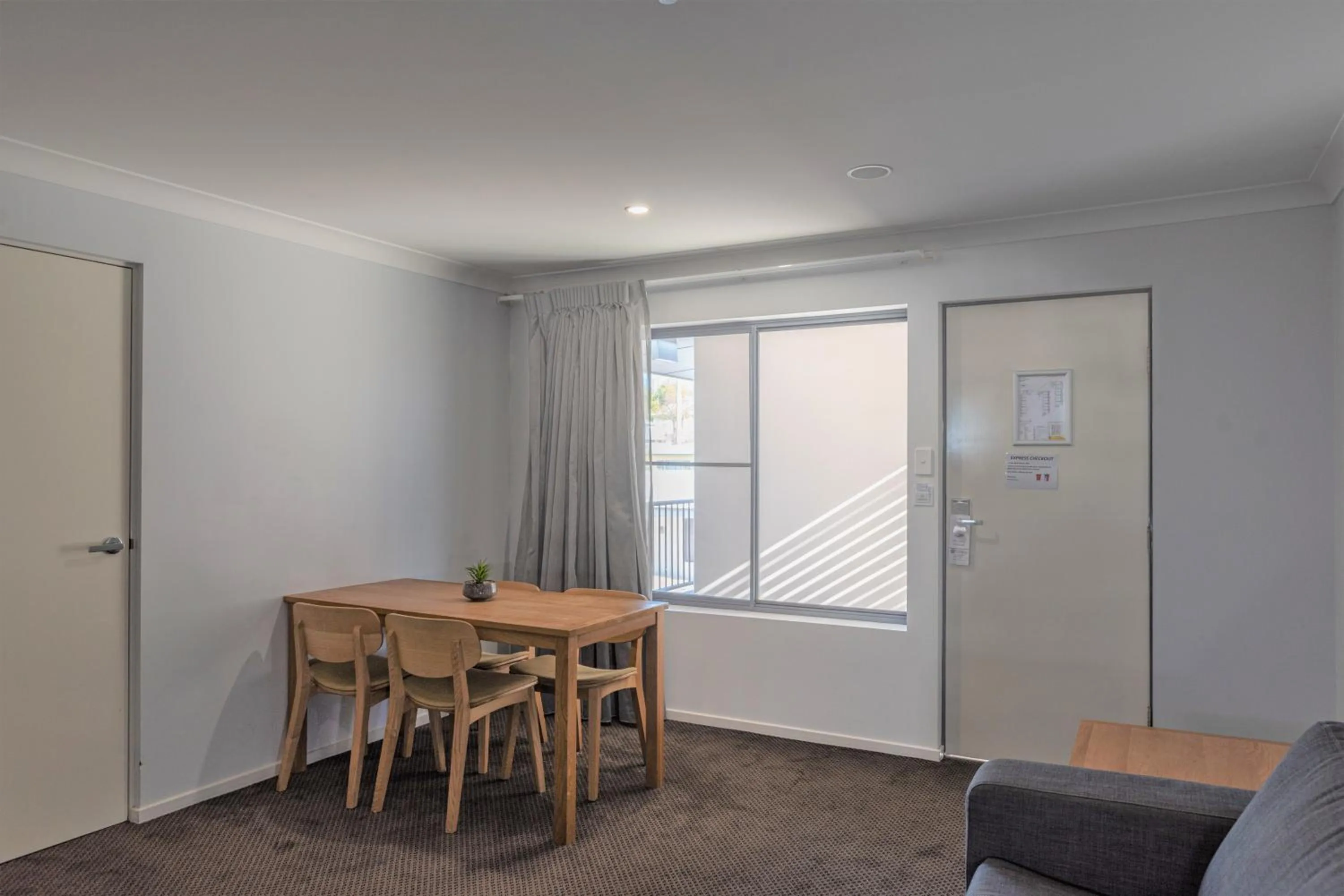Living room in Best Western Club Quirindi Motel
