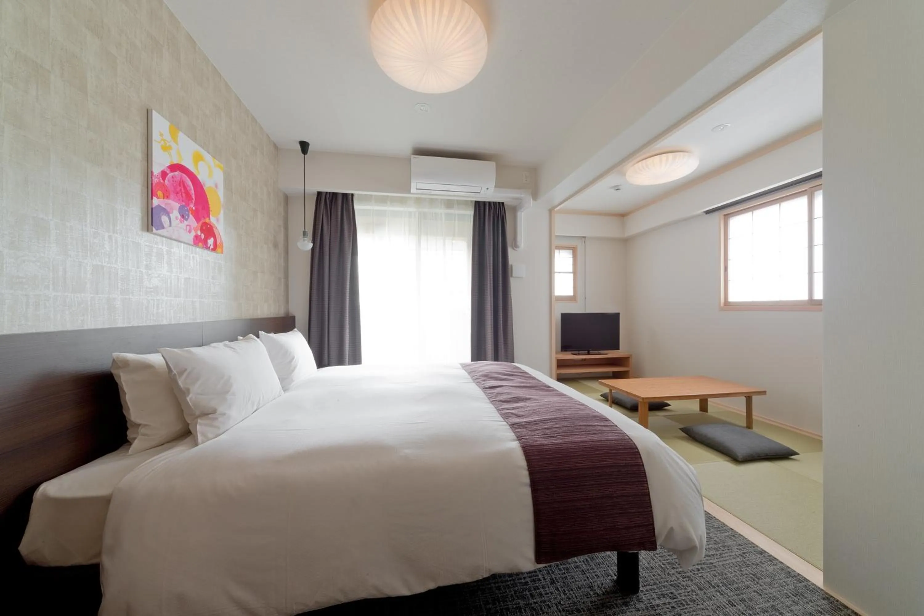 Photo of the whole room, Bed in M's Inn Higashiyama