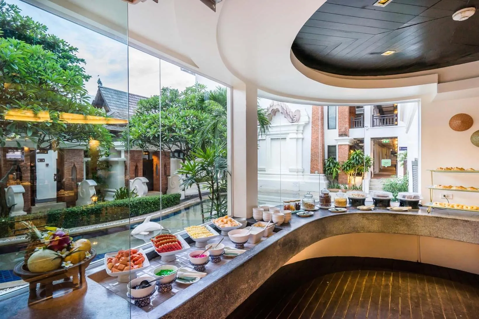 Restaurant/places to eat in Dara Samui Beach Resort Adults Only, Chaweng