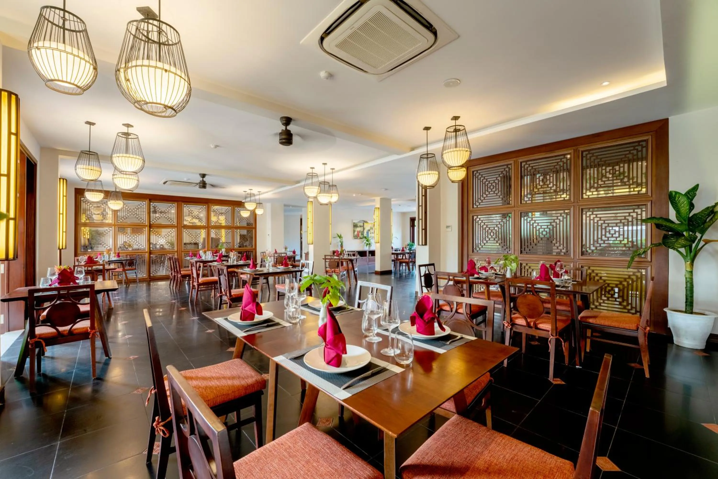 Restaurant/places to eat in RiverTown Hoi An Resort & Spa