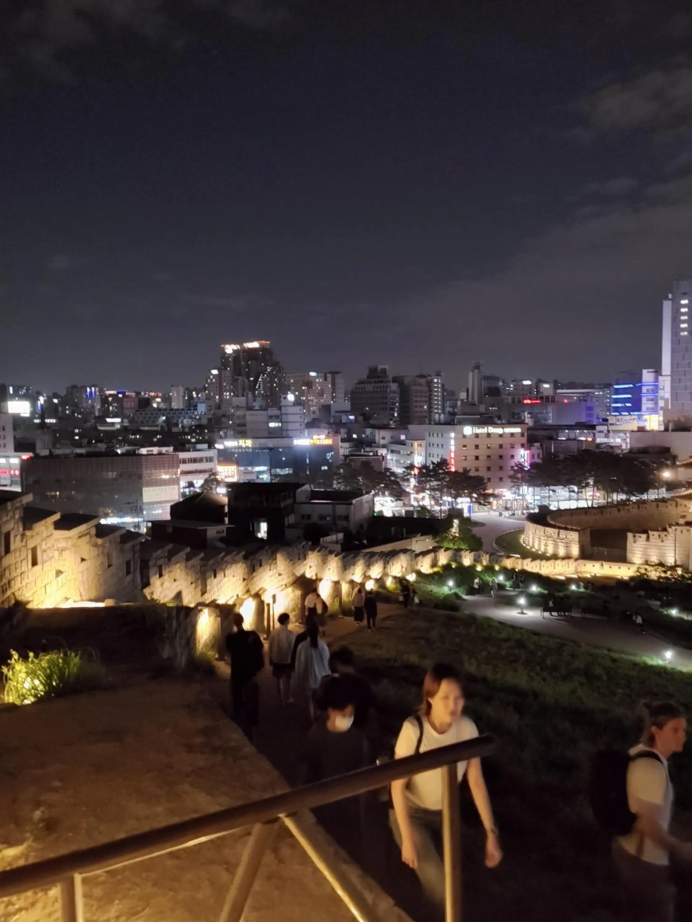 Hiking in Cobe Guesthouse Dongdaemun