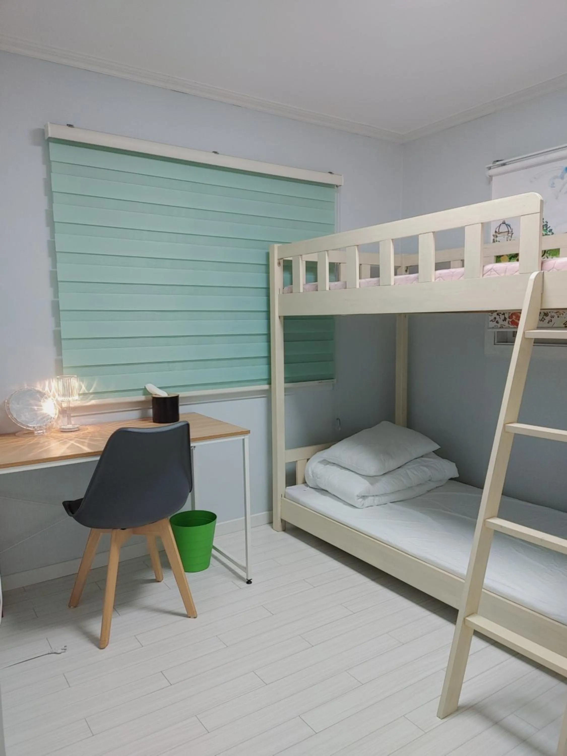 Photo of the whole room, Bed in Cobe Guesthouse Dongdaemun