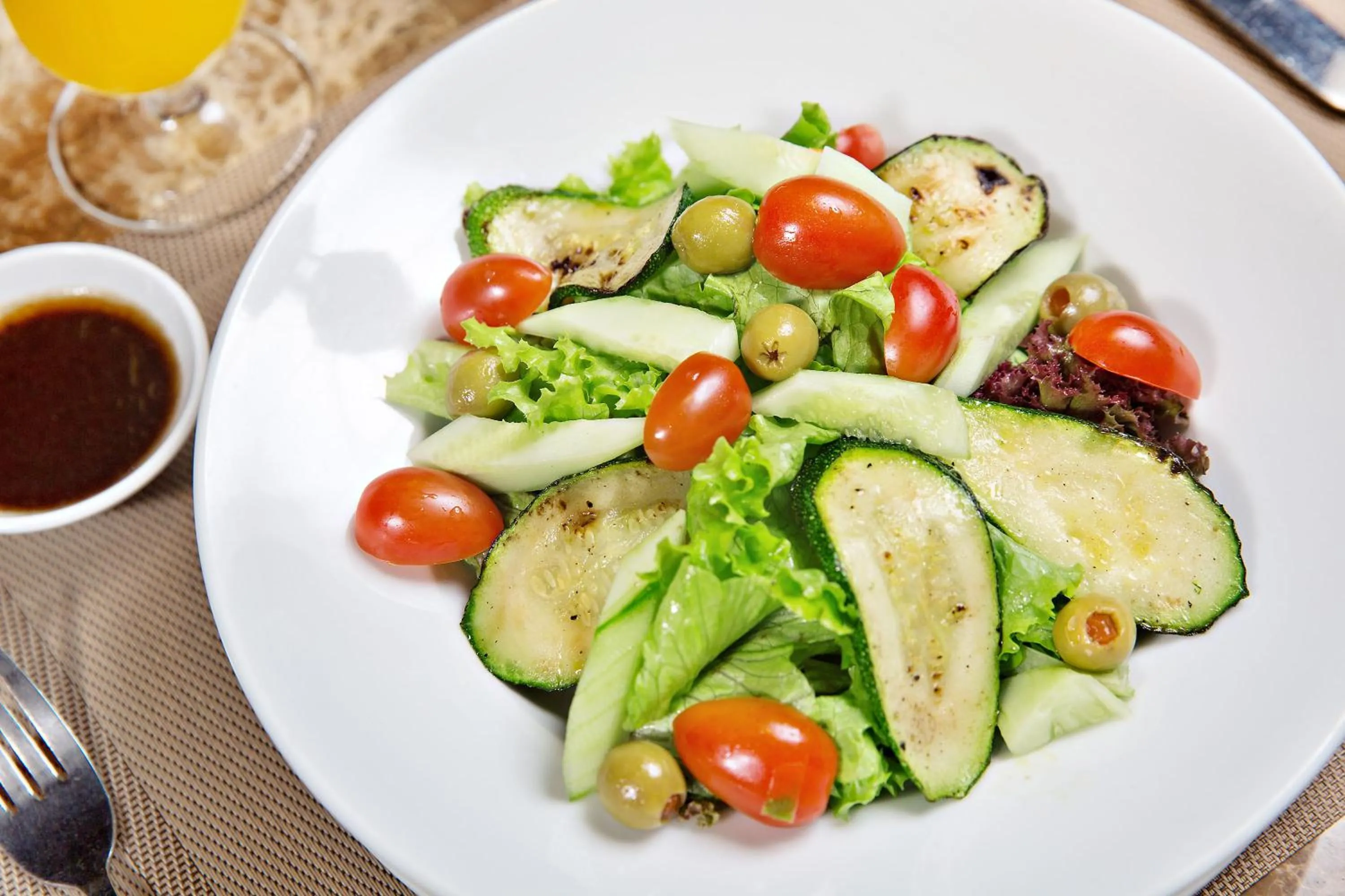 Continental breakfast in Bella Rosa Hotel & Travel