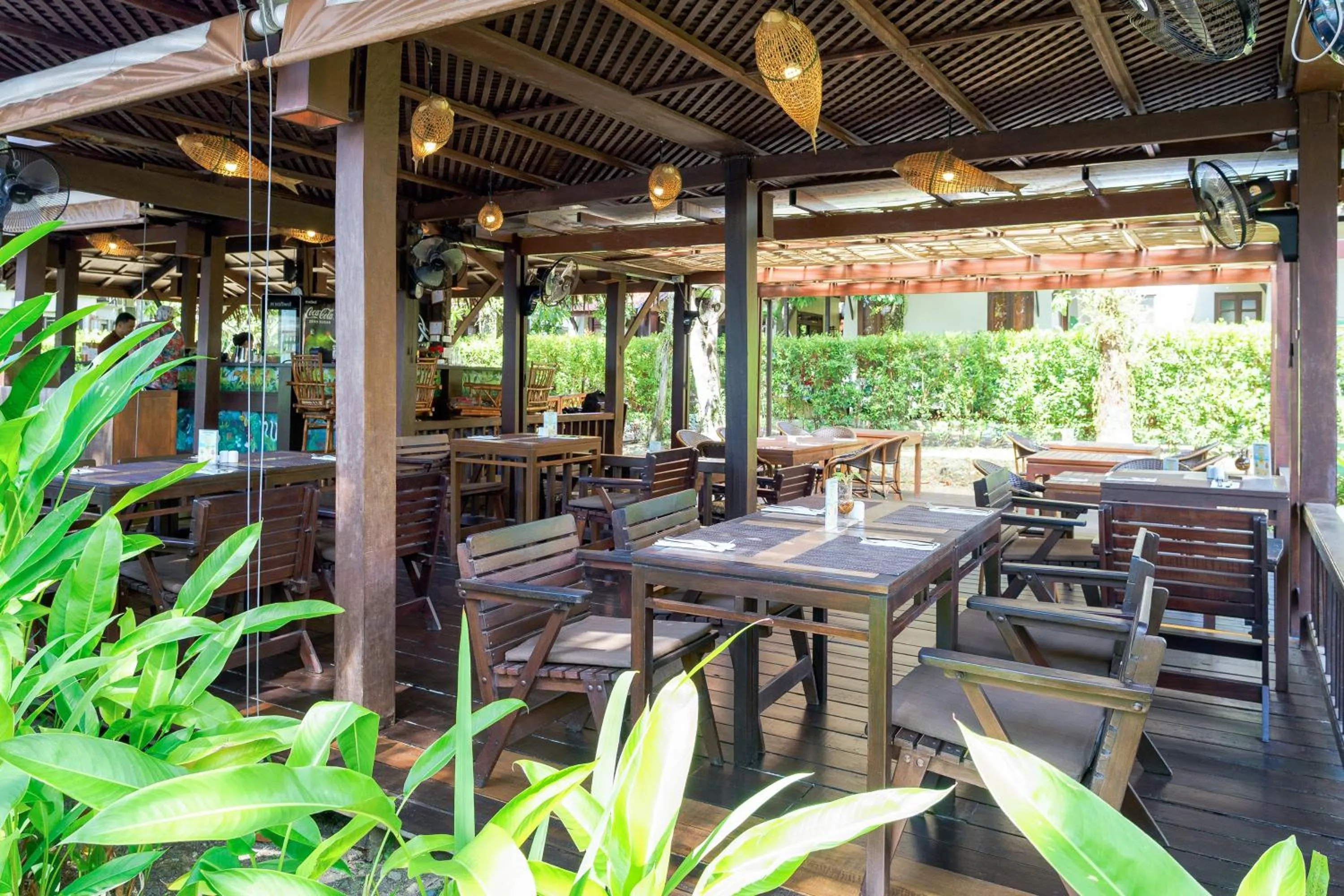 Lounge or bar in Khaolak Bhandari Resort & Spa