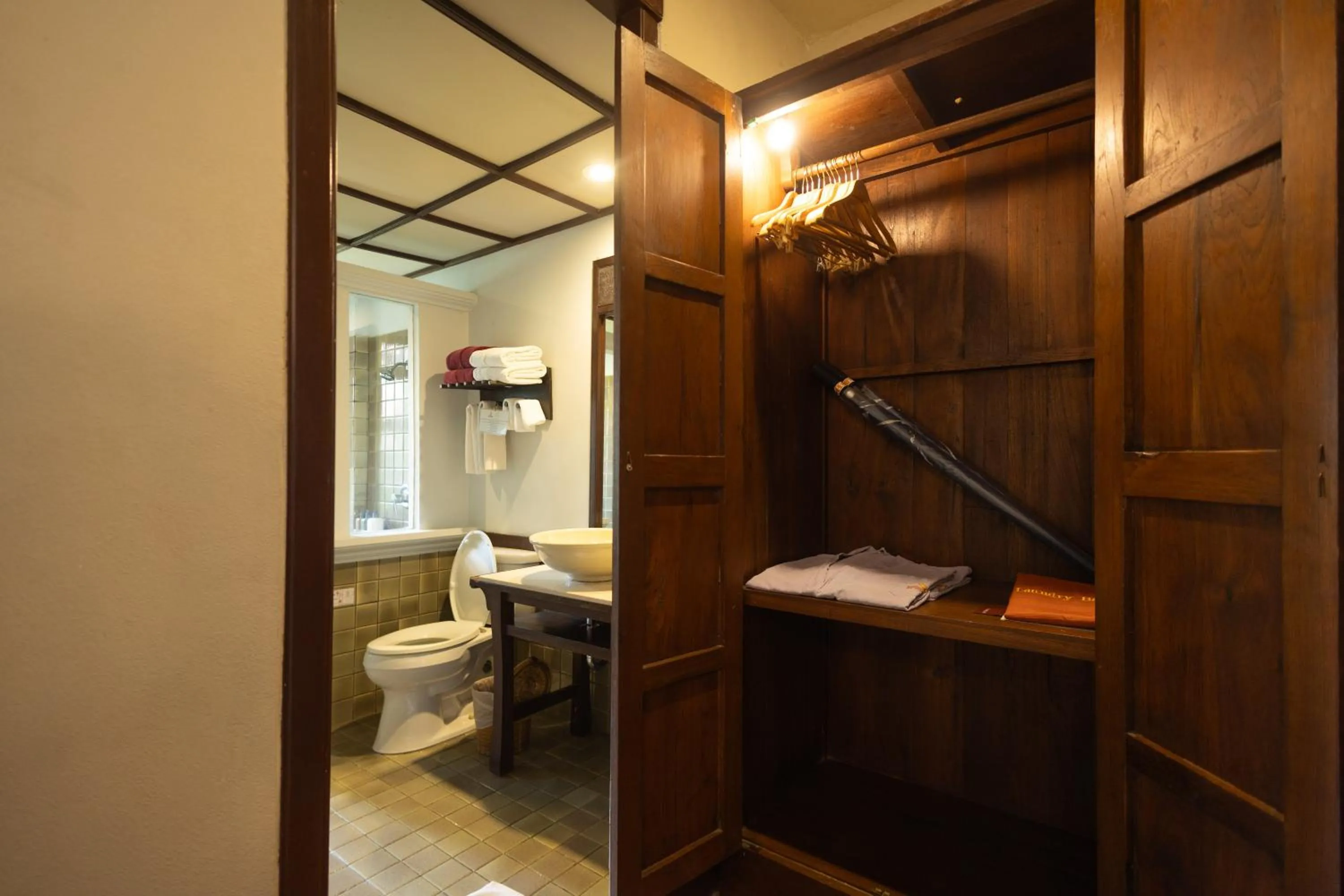 Guests in Khaolak Bhandari Resort & Spa