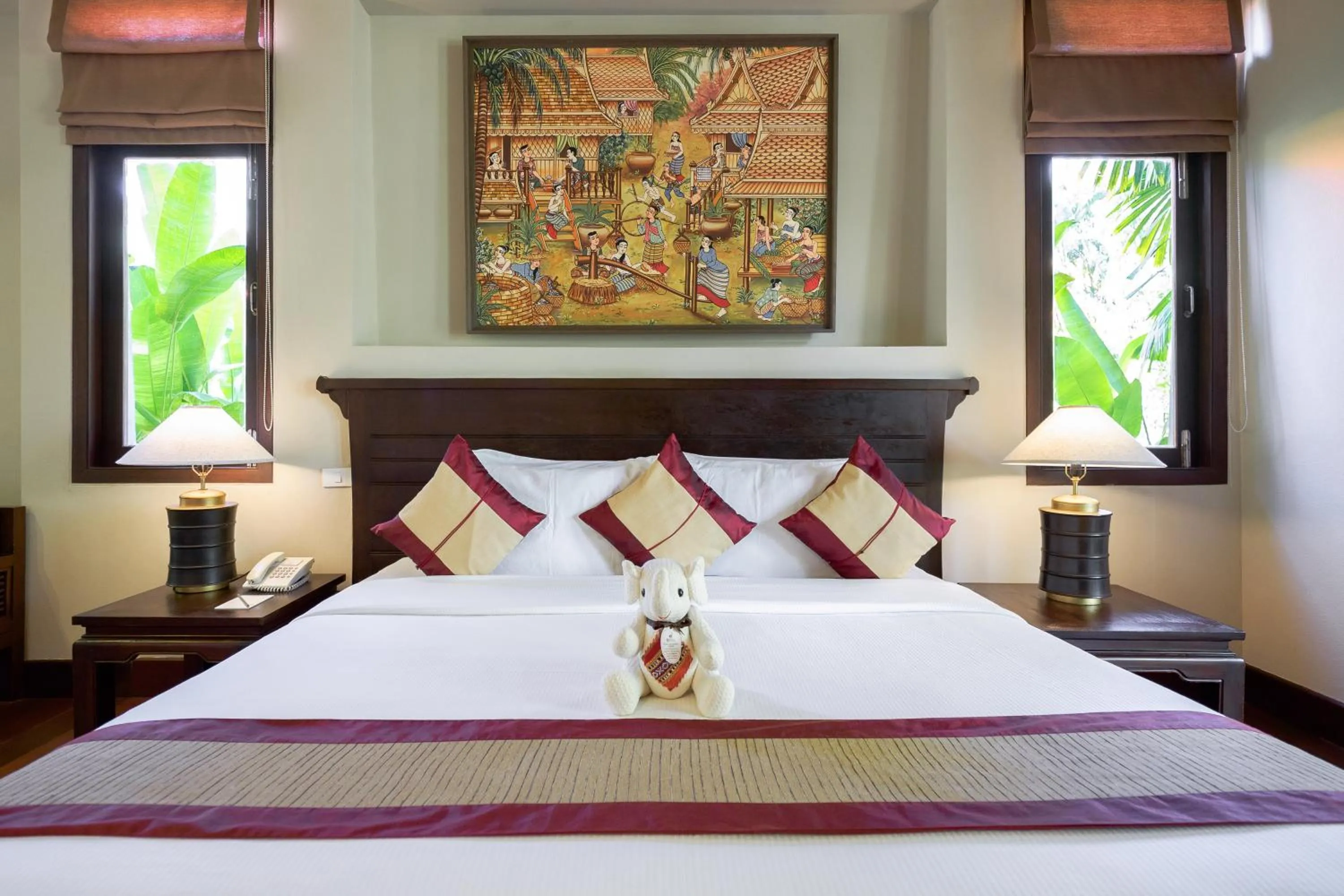 Bed in Khaolak Bhandari Resort & Spa