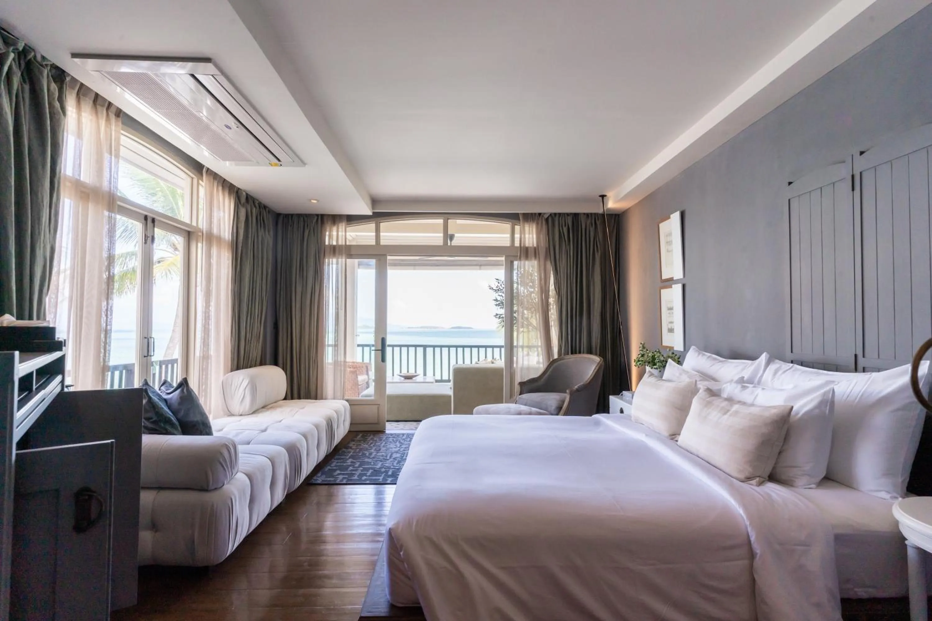 Photo of the whole room, Bed in B House Samui