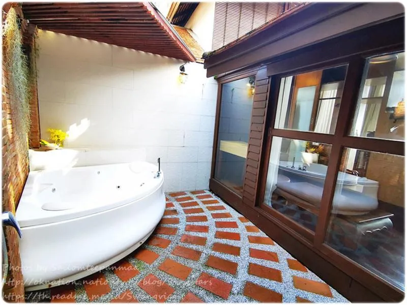 Hot Tub in Samui Paradise Chaweng Beach Resort