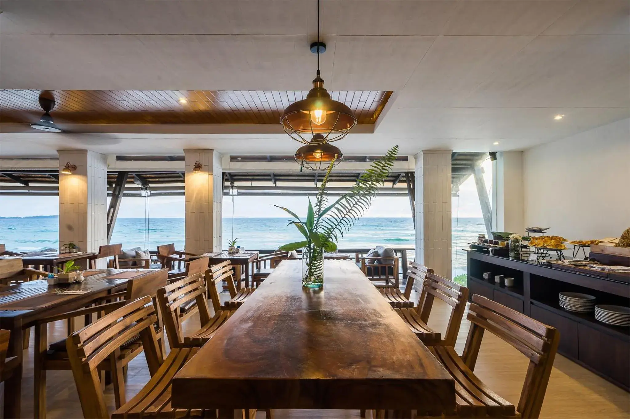 Restaurant/places to eat in Samui Paradise Chaweng Beach Resort Restaurant/places to eat in Samui Paradise Chaweng Beach Resort