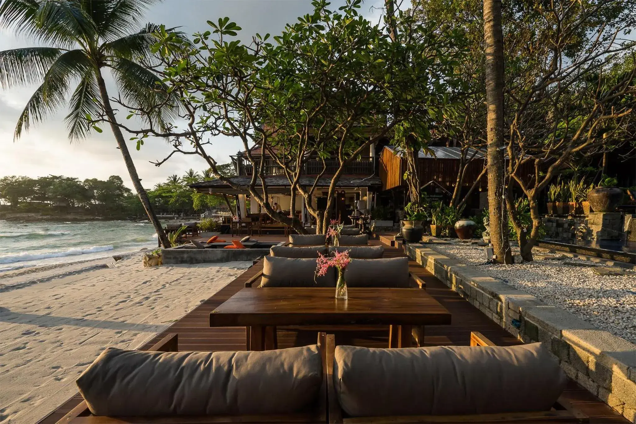 Restaurant/places to eat in Samui Paradise Chaweng Beach Resort Restaurant/places to eat in Samui Paradise Chaweng Beach Resort