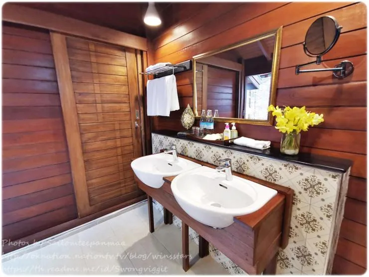 Bathroom in Samui Paradise Chaweng Beach Resort