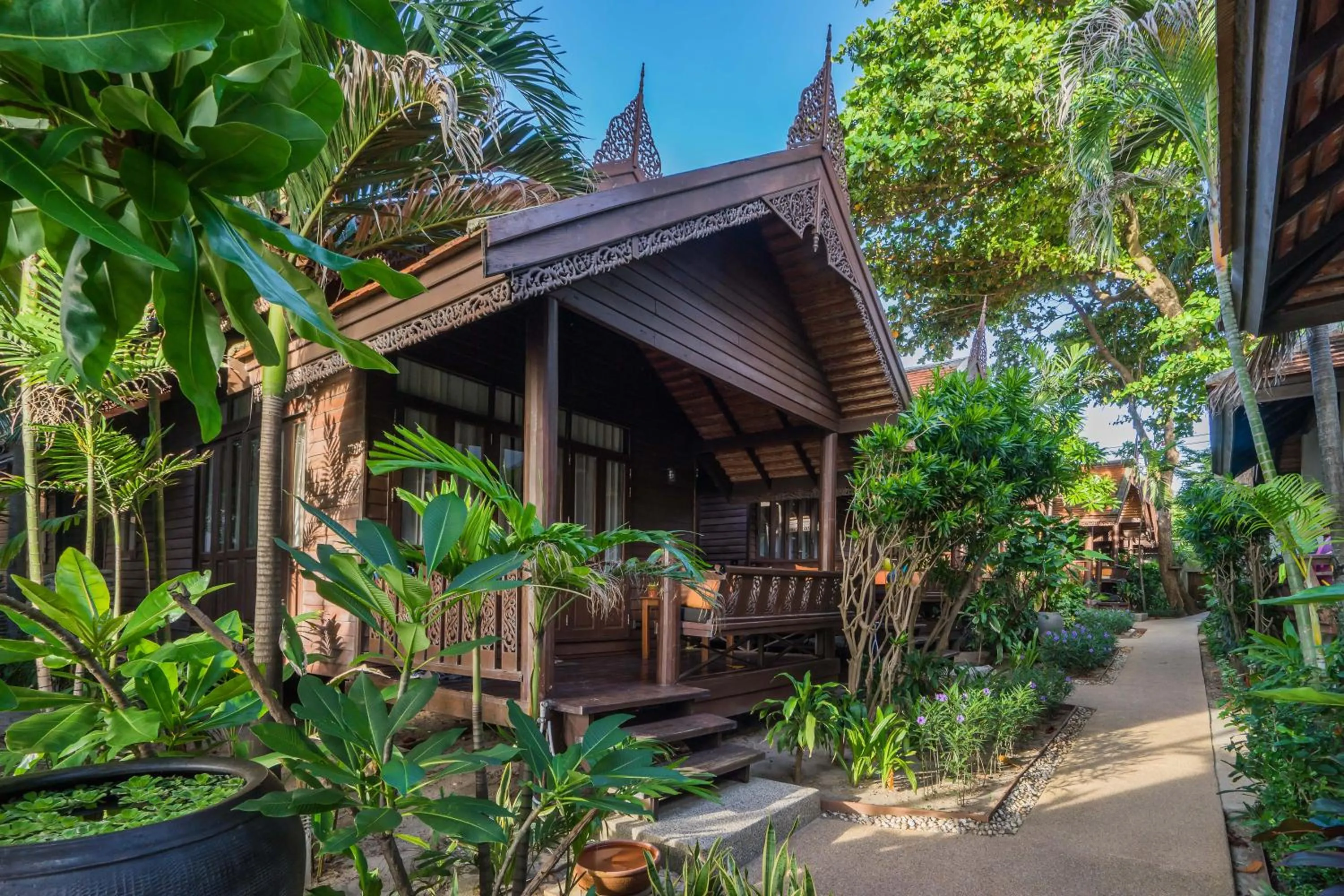 Property building in Samui Paradise Chaweng Beach Resort