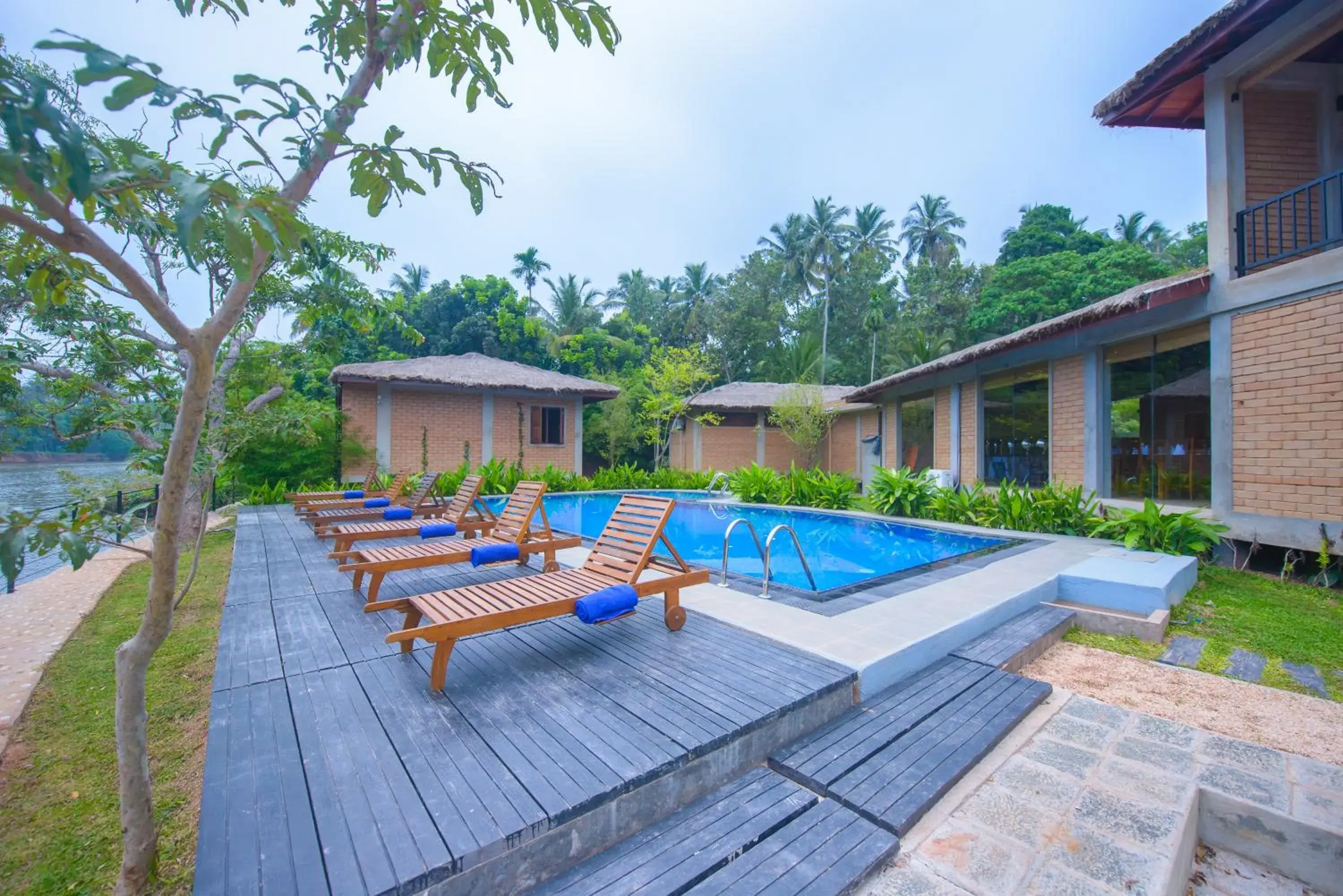 Restaurant/places to eat in Karunakarala Ayurveda Resort Restaurant/places to eat in Karunakarala Ayurveda Resort