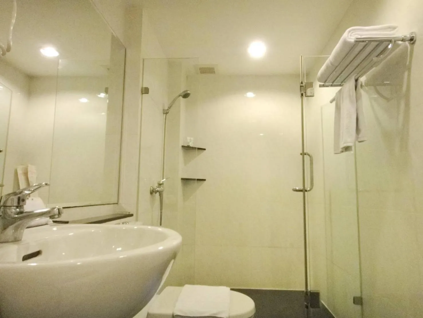 The Patra Hotel - Rama 9