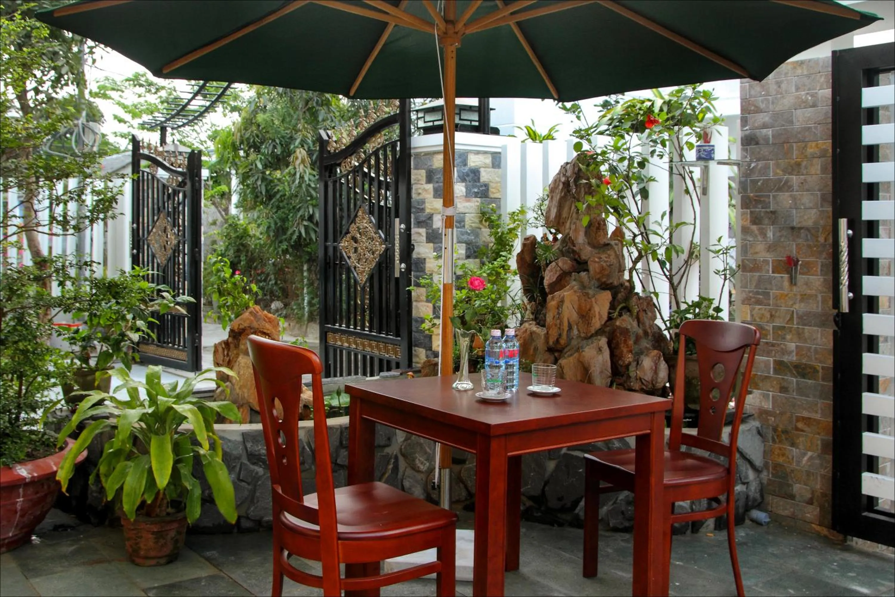 Off site in Flame Flowers Homestay