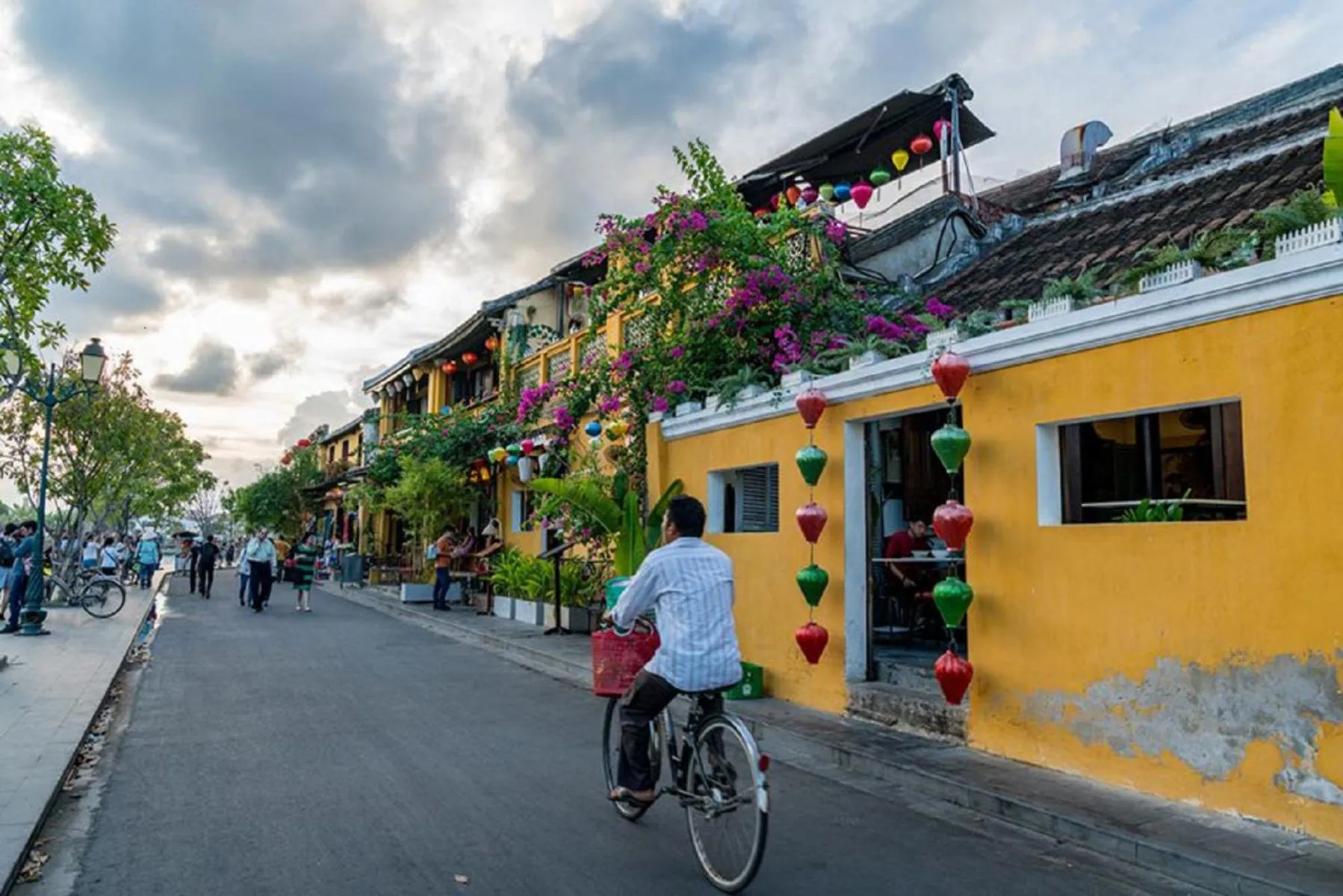 Off site in Flame Flowers Homestay