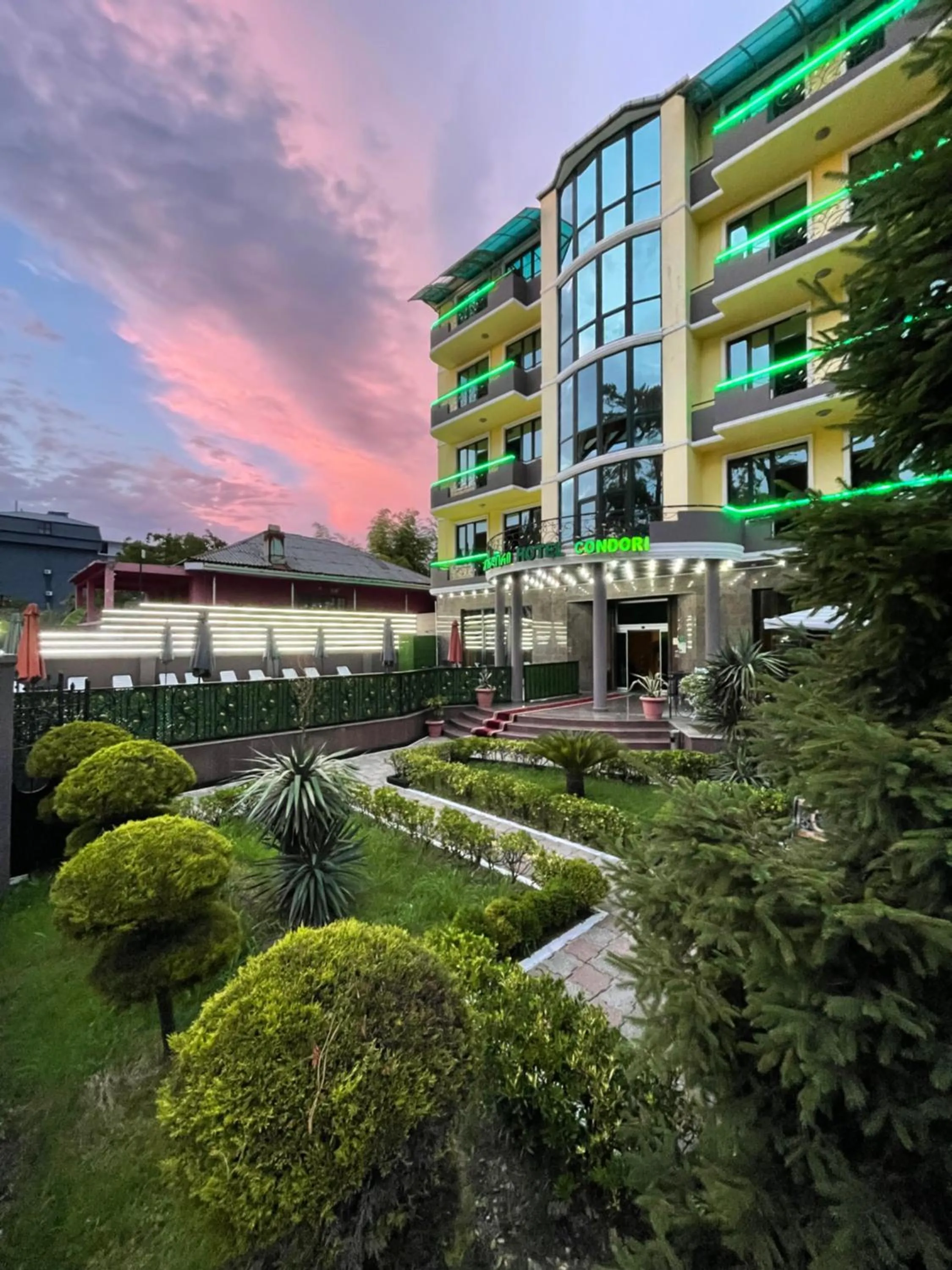 Hotel Condori