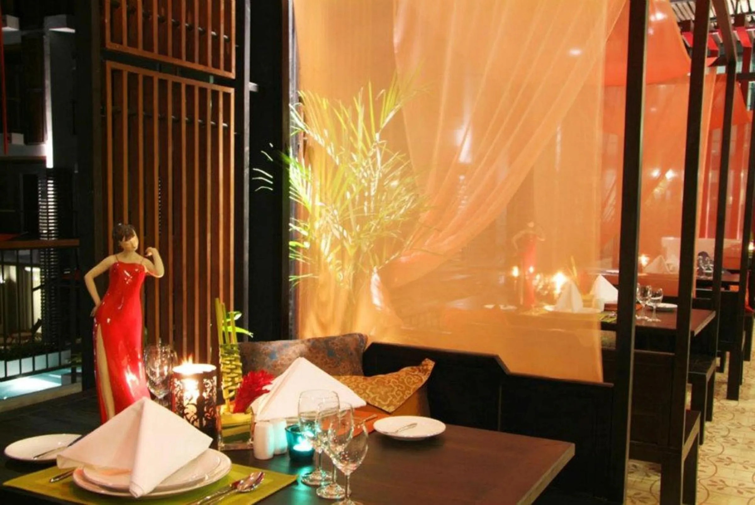 Restaurant/places to eat in Red Ginger Chic Resort