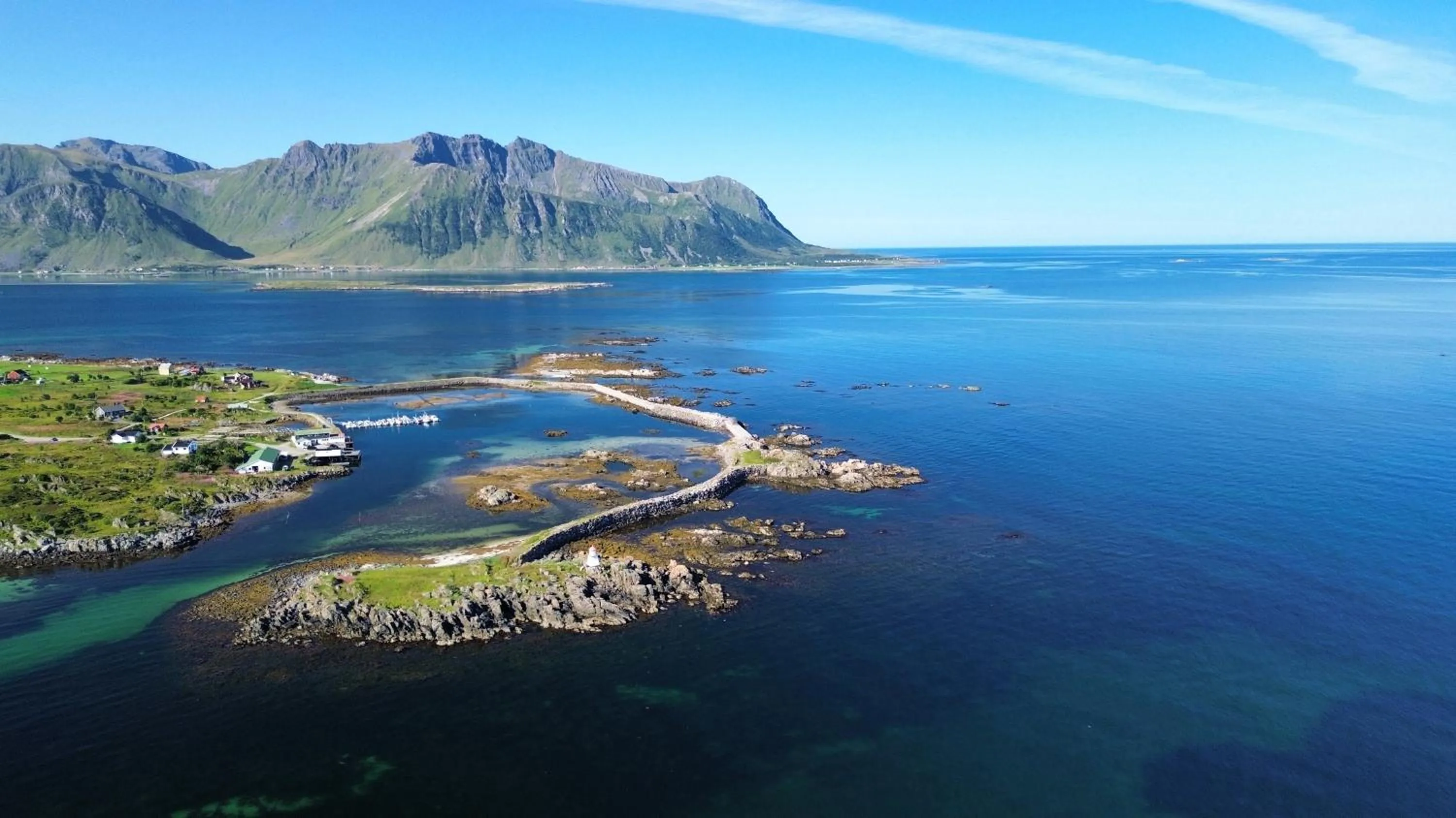 Nearby landmark in Lofoten Links Lodges