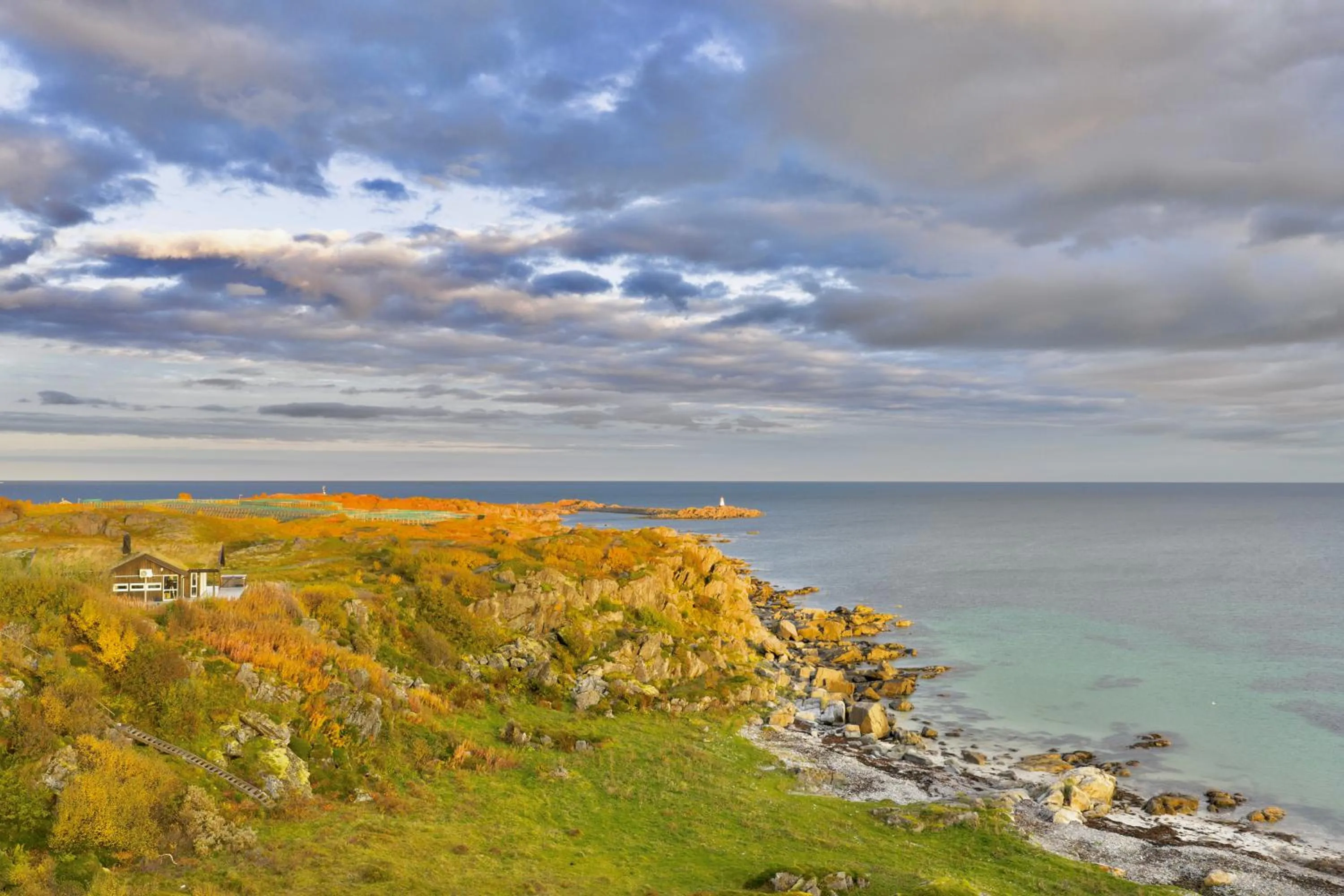 Day in Lofoten Links Lodges