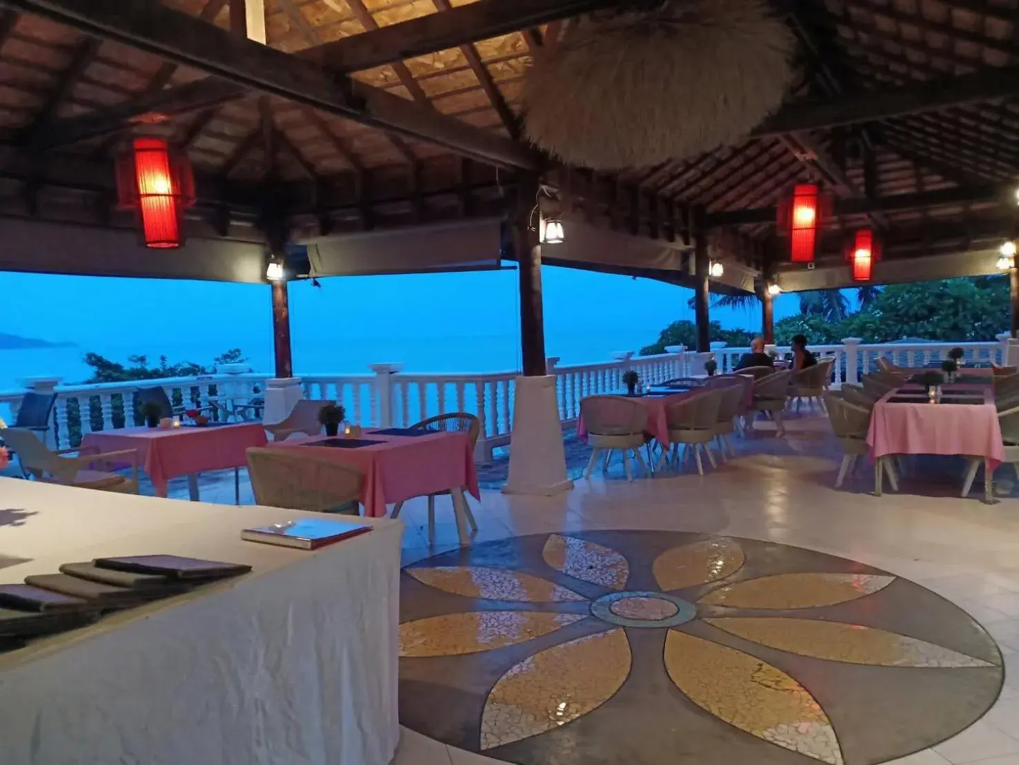 Restaurant/places to eat in The Bay Samui Restaurant/places to eat in The Bay Samui