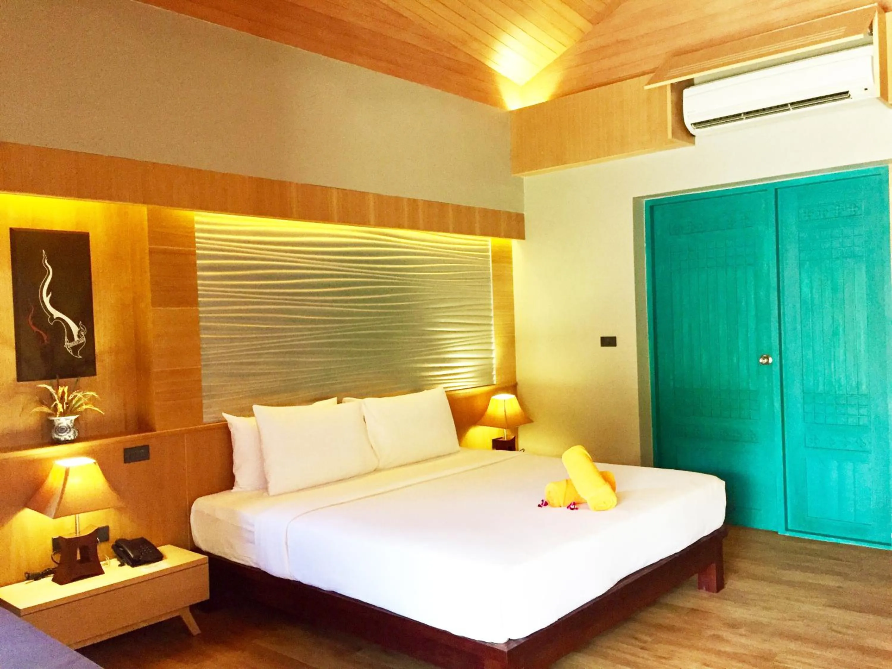 Bed in Weekender Resort