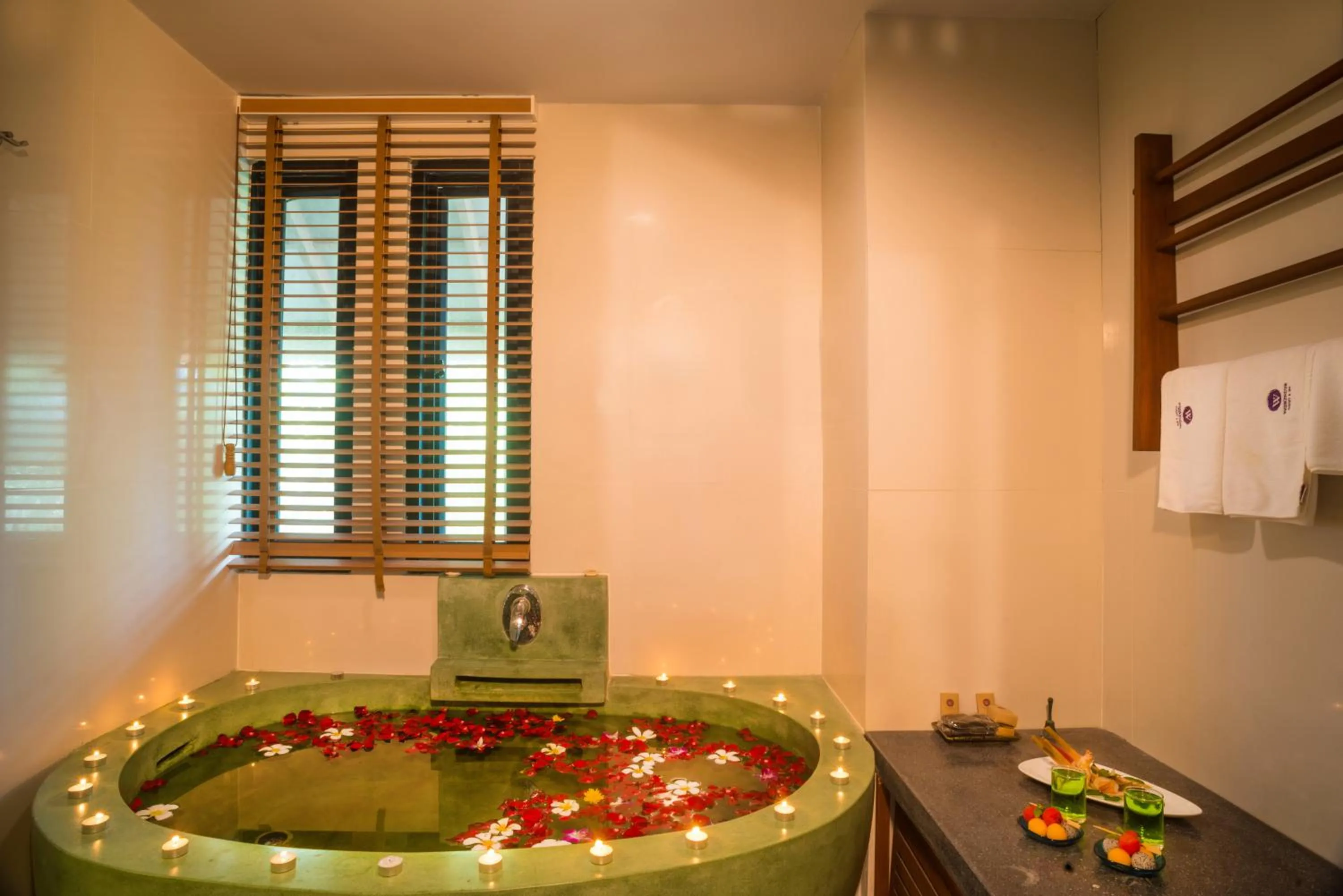 Hot Tub in Weekender Resort