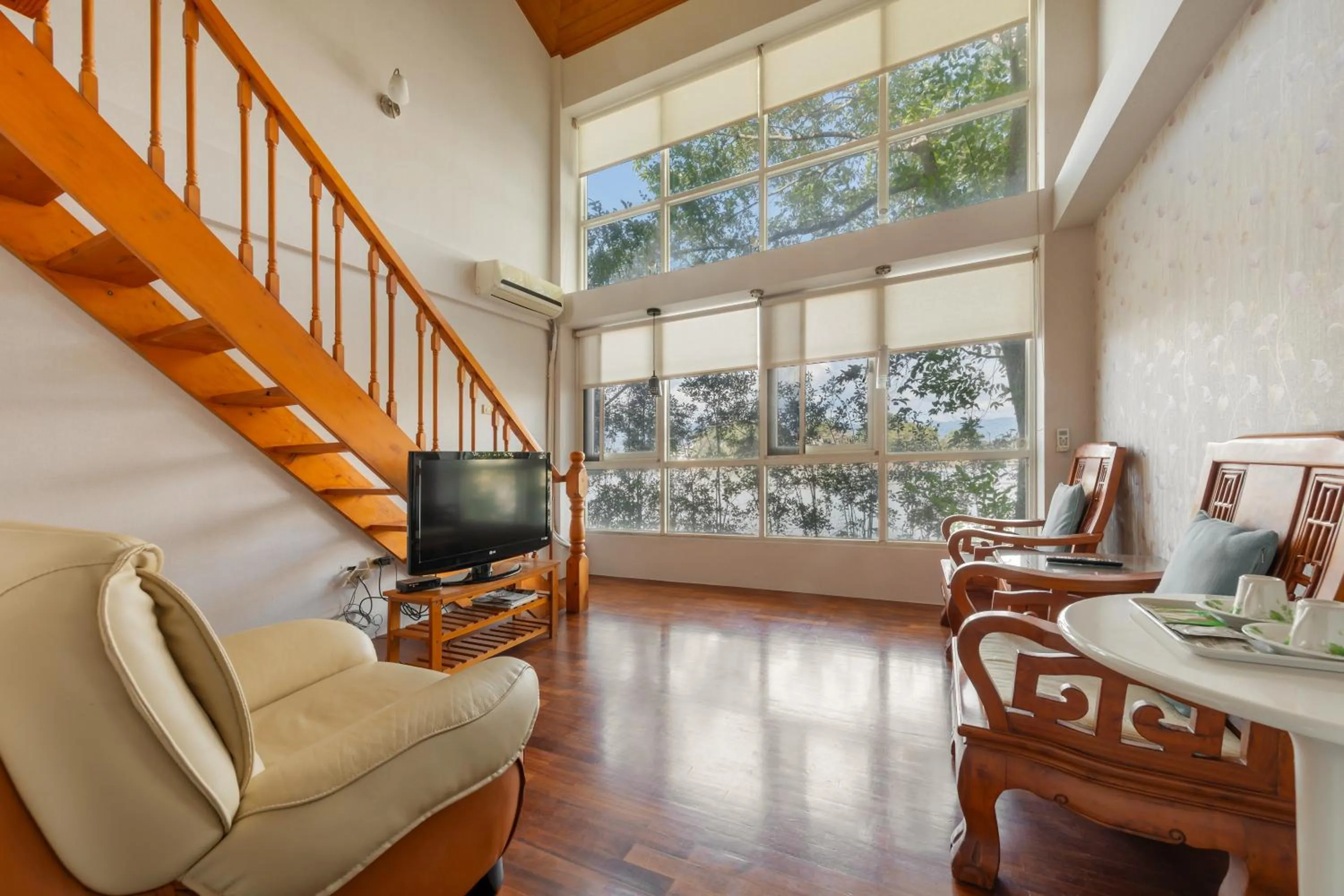 Seating area in Green Forest Villa